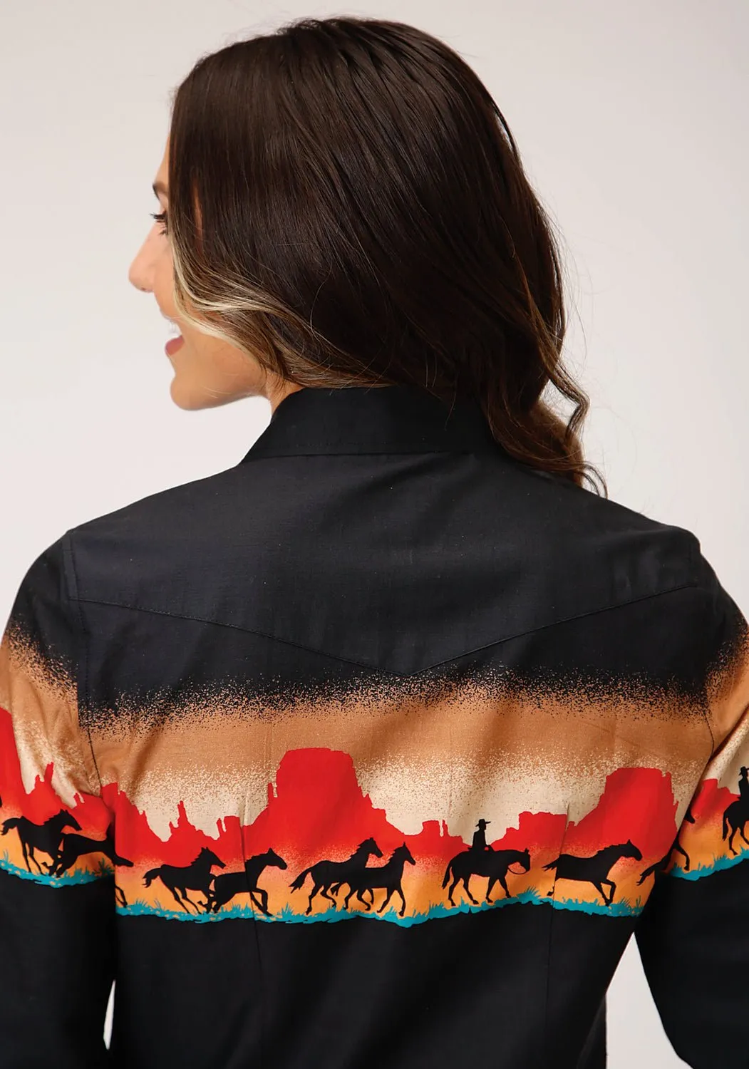 Roper Womens Black 100% Cotton Red Mesa Border L/S Shirt Chill Outfit Spring Mood Cropped length