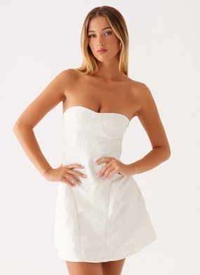 So Stylish Mini Dress - White Contrast Stitch So Stylish Mini Dress - White Airy Feel Grace Soft