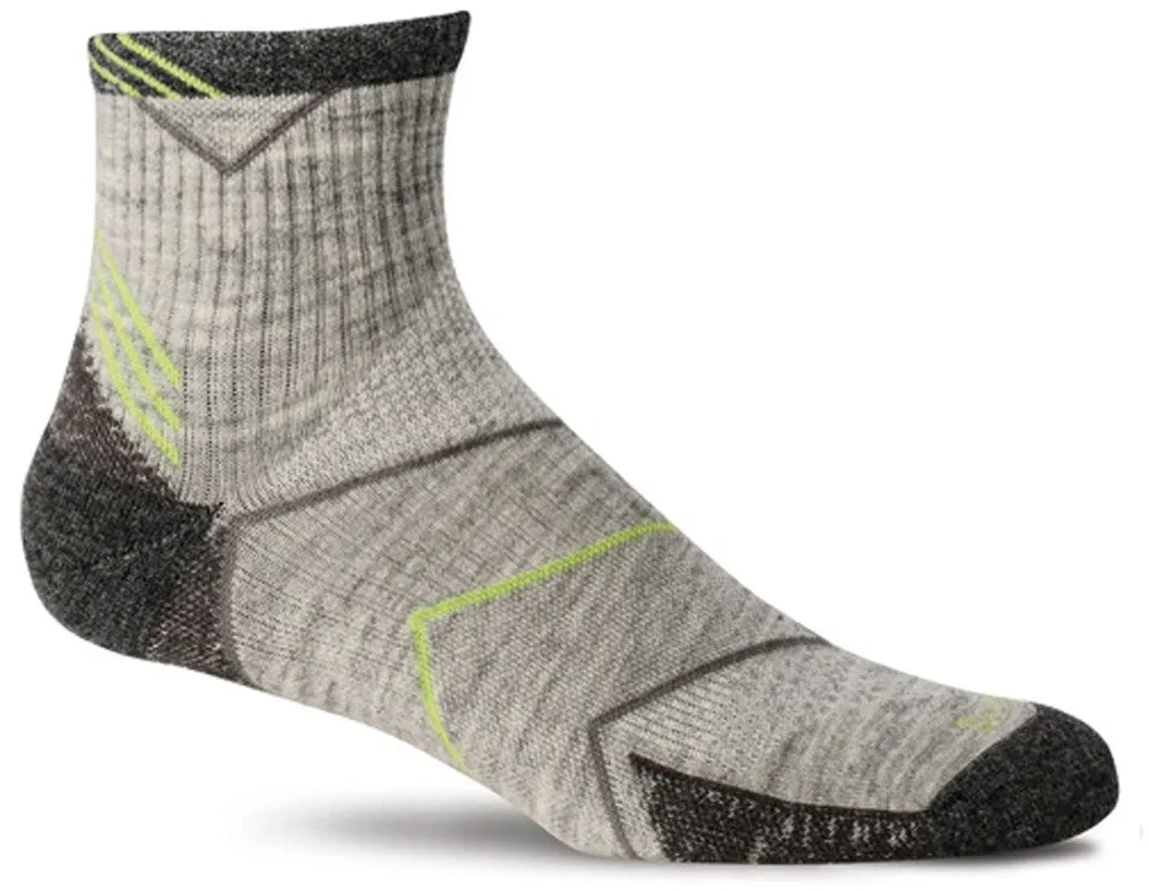 Sockwell Men's Incline Quarter Moderate Compression Sock