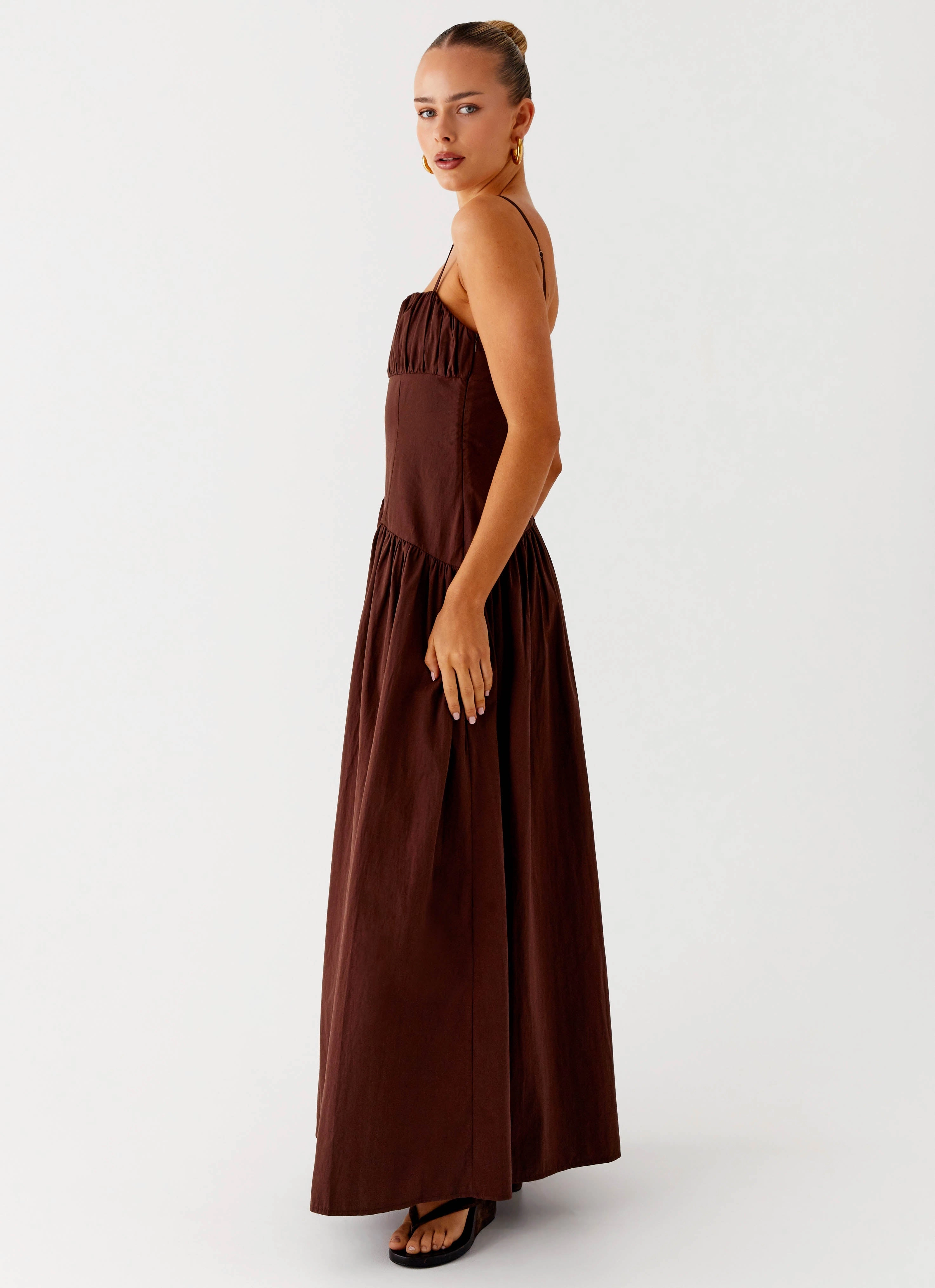 Classic Look Floral Pattern Yuna Drop Waist Maxi Dress - Chocolate