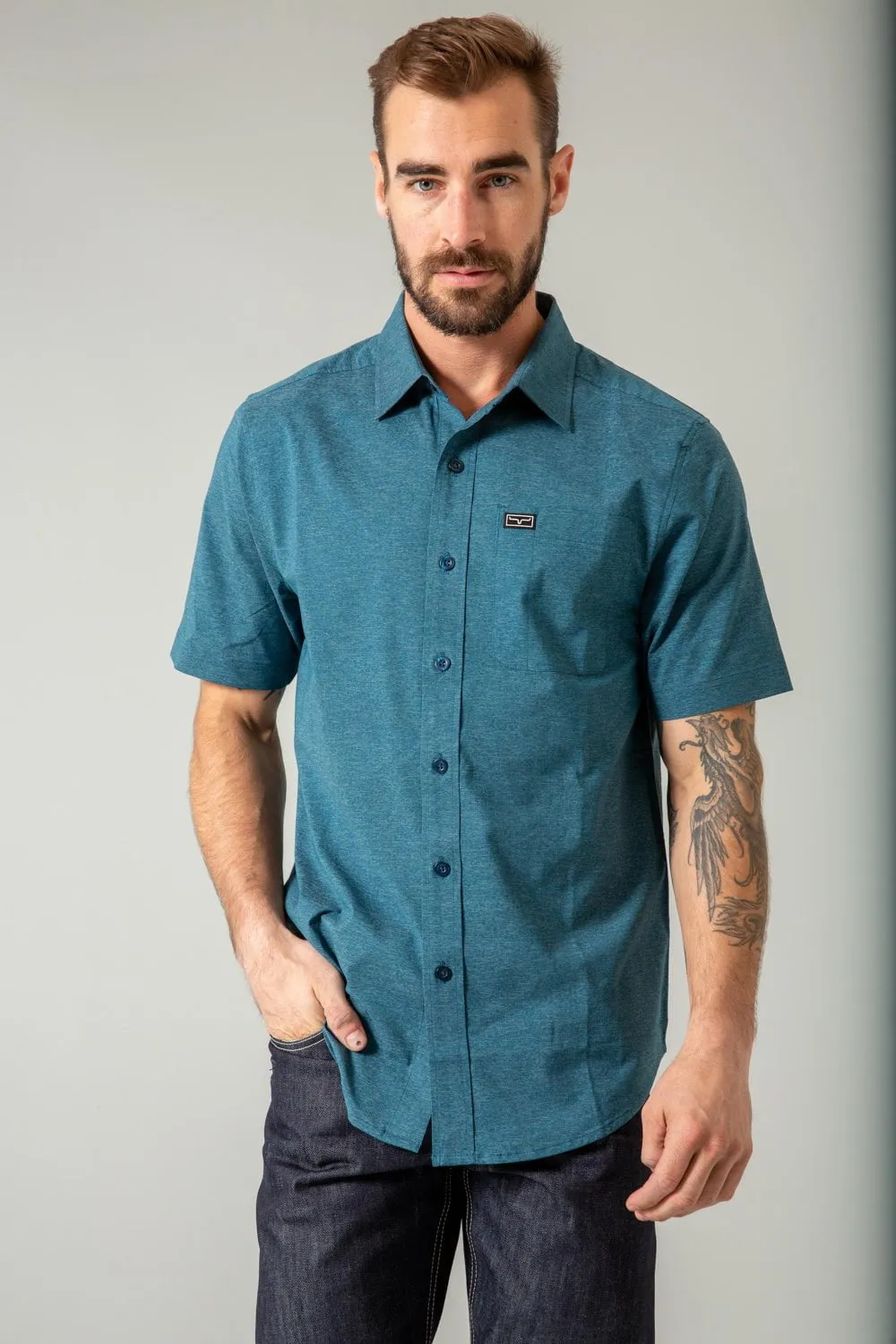Anti Static Treatment Odorless Binding Tape Kimes Ranch Mens Linville Solid Dark Blue Cotton Blend S/S Shirt