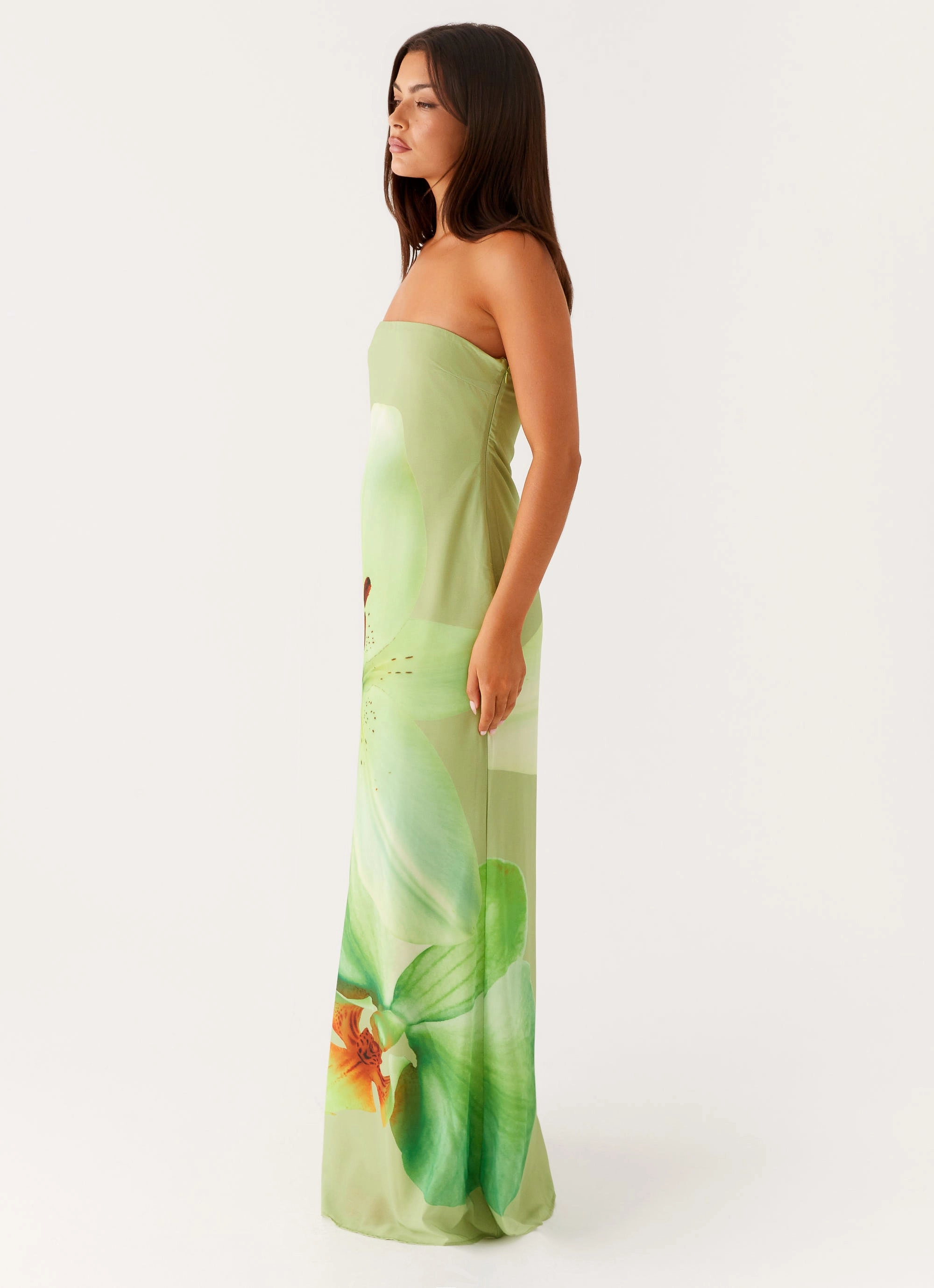 Darcy Maxi Dress - Green Floral Petite friendly Versatile Comfort