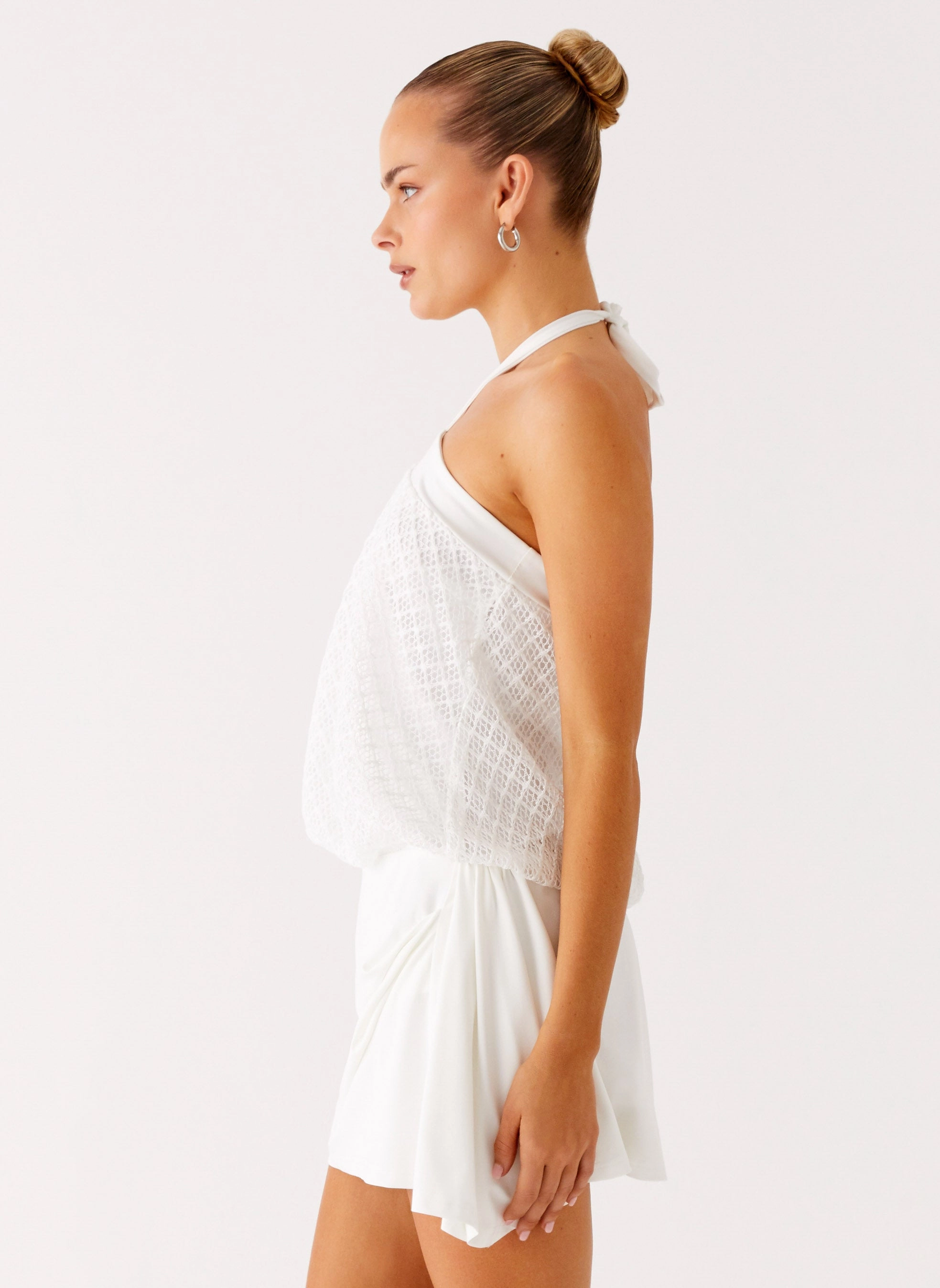 Smooth silhouette Gender Fluid Switch Up Halter Mini Dress - Ivory