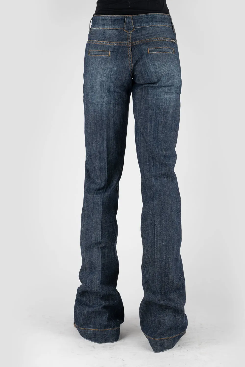 Stetson Womens 214 Inset Back Pocket Blue Cotton Blend Jeans Chill Attire Modern Earthy
