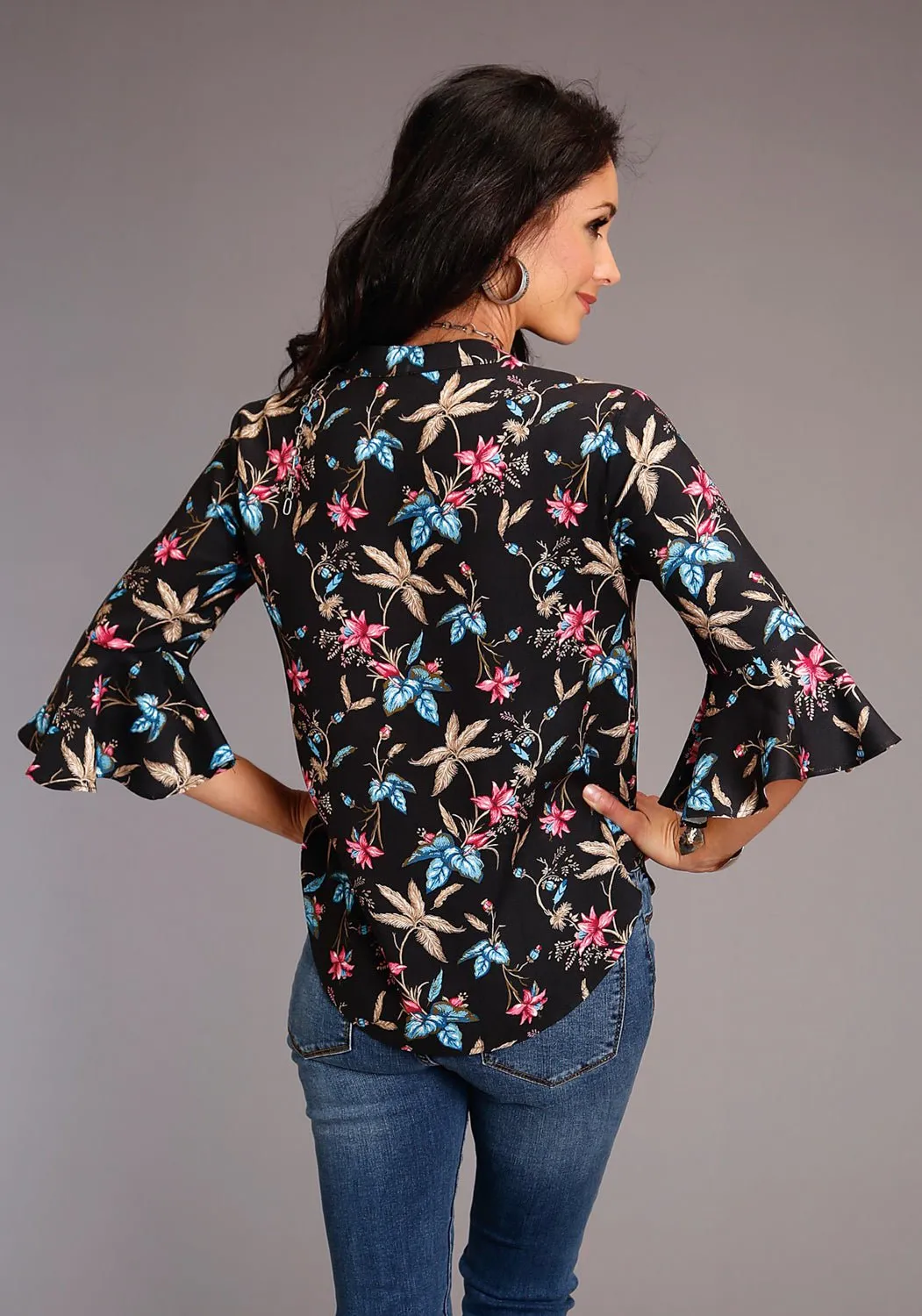 Weekend Wear Bold Graphics Stetson Womens Black Rayon/Nylon Feather Floral S/S Blouse