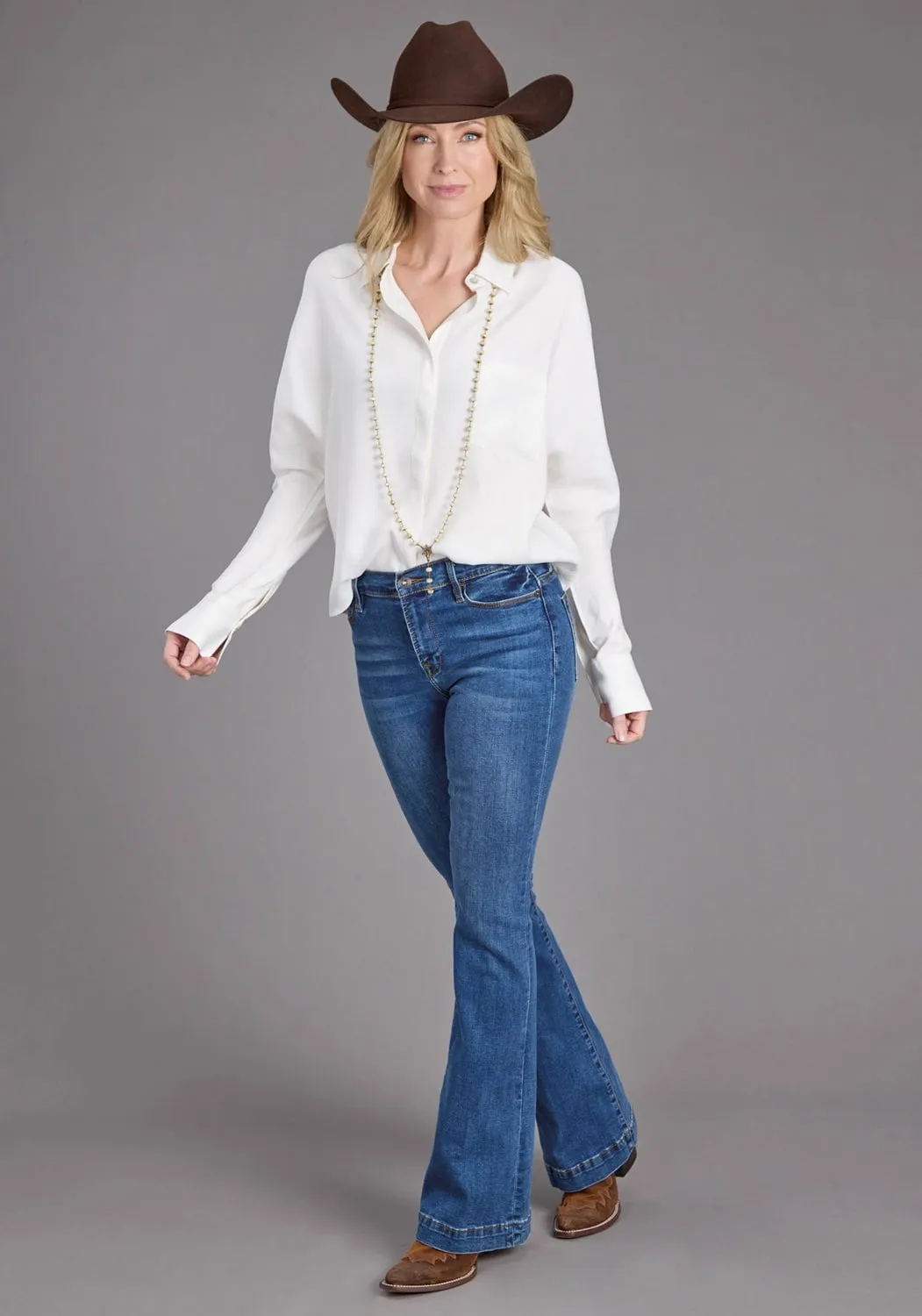 Stetson Womens Loose Collared Cream 100% Rayon L/S Blouse Athletic Cut holiday season