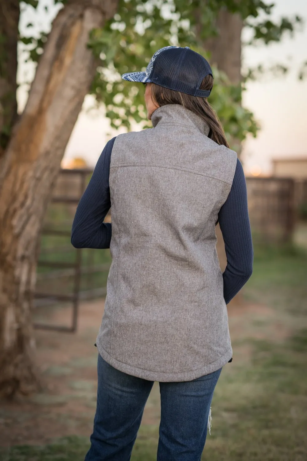 STS Ranchwear Womens Weston Vest Heather Gray Poly/Spandex Fleece Vest Low Maintenance