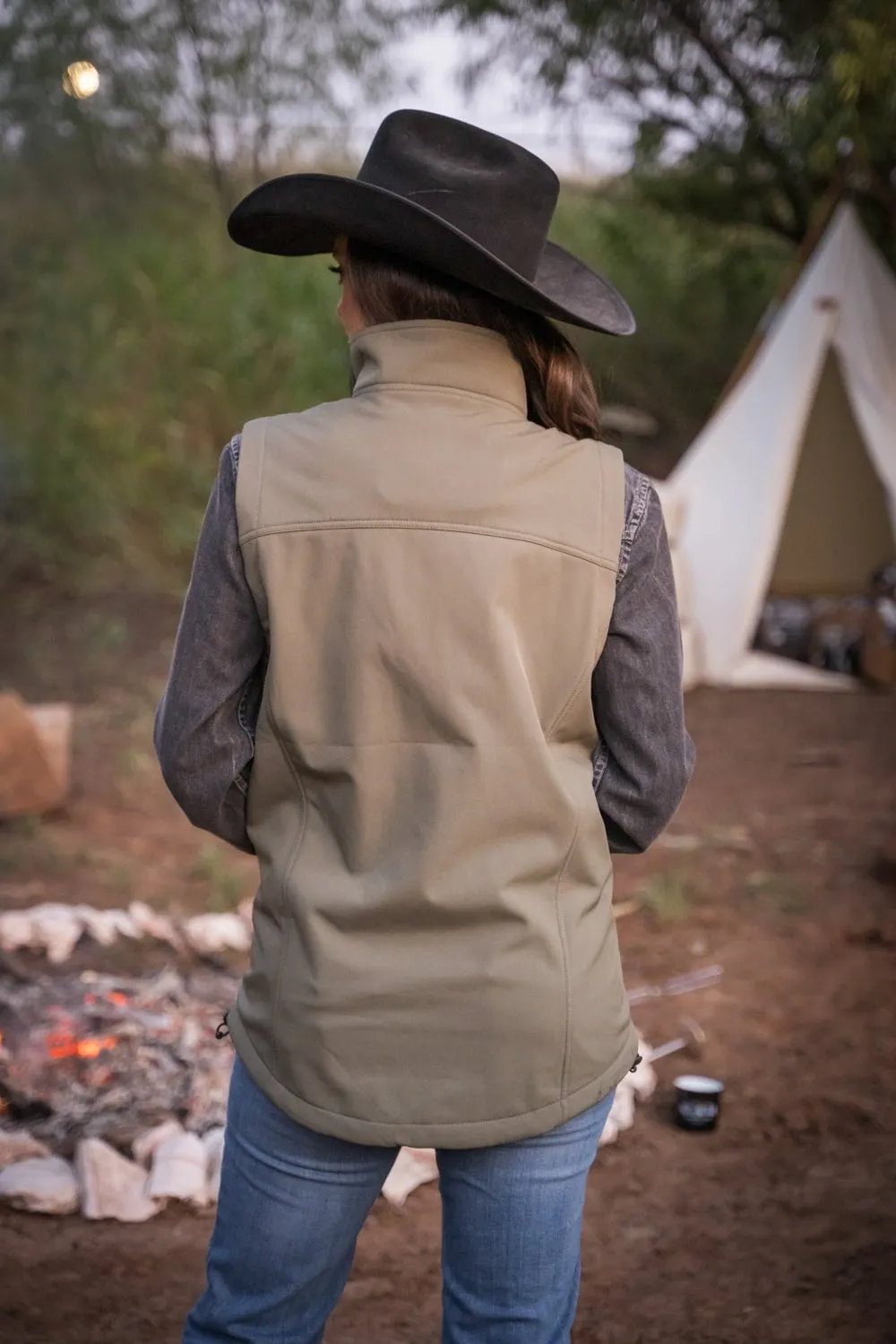 STS Ranchwear Womens Weston Vest Olive Poly/Spandex Fleece Vest Youth Style Road Trip Outdoor Enthusiast Streetwear Fan Earthy High Quality