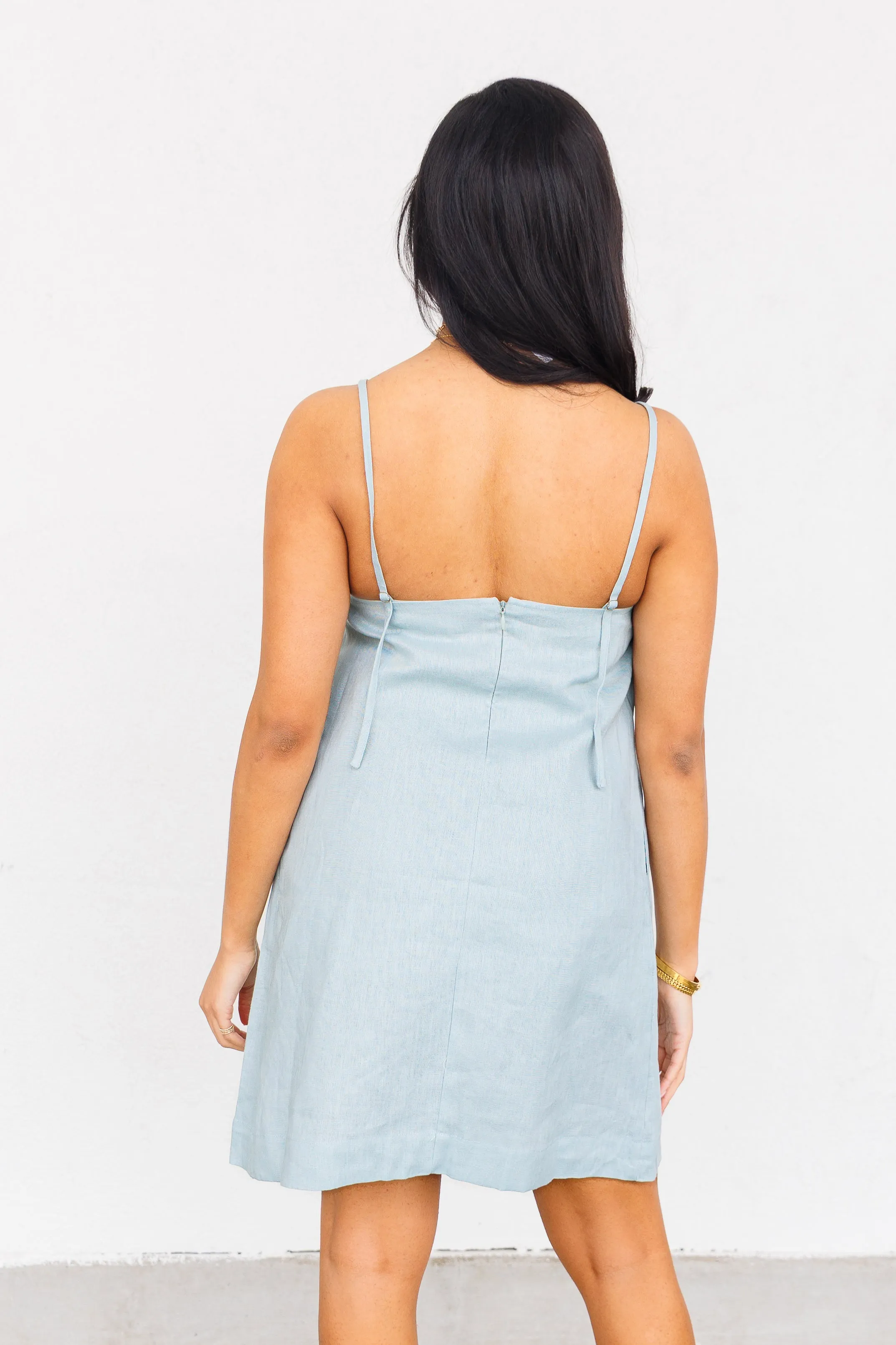 ANDIE LINEN MINI DRESS Flattering Shape Design Classic Fit