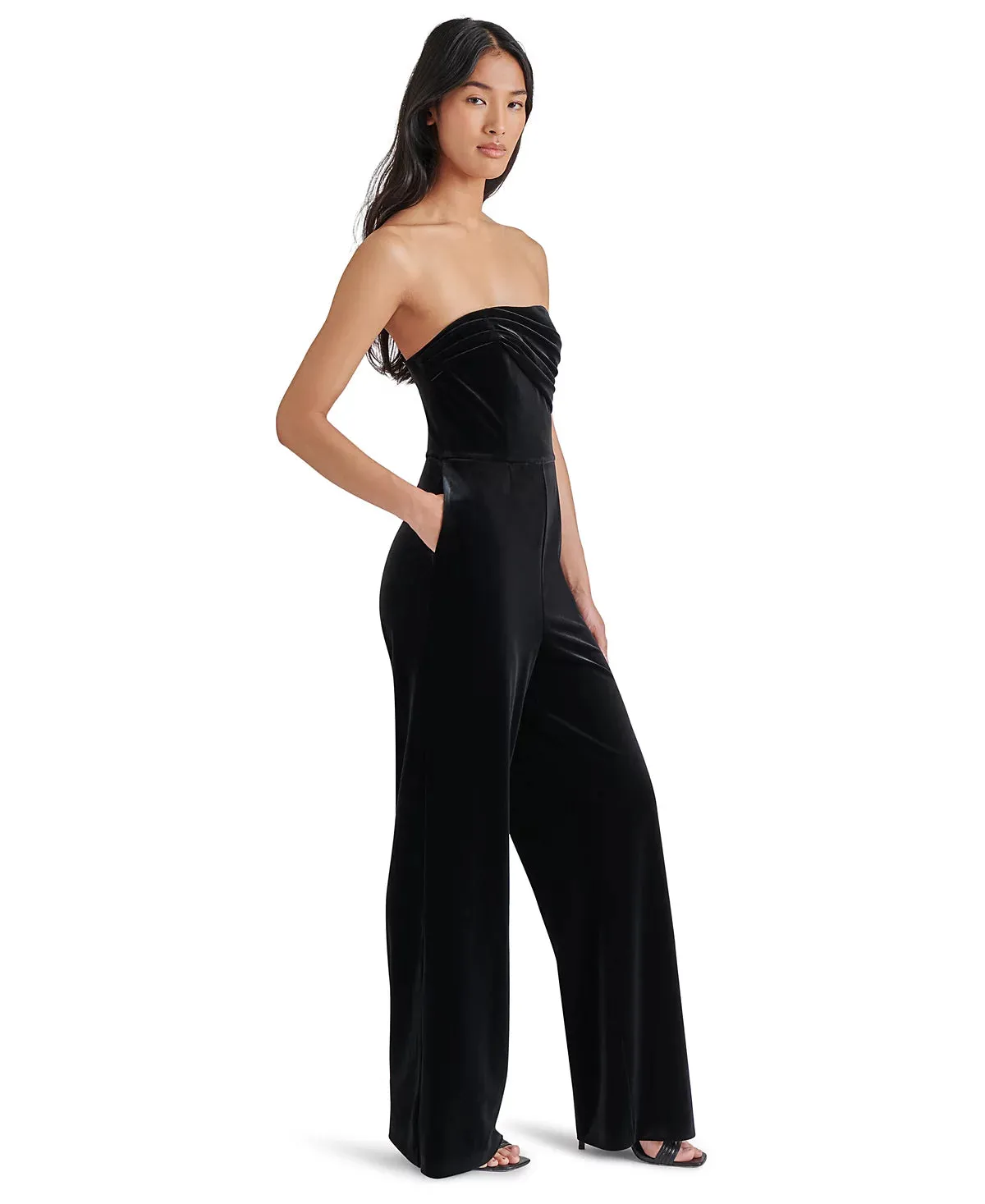 Swanilda Velvet Jumpsuit in Black Street Casual Sleek Flow