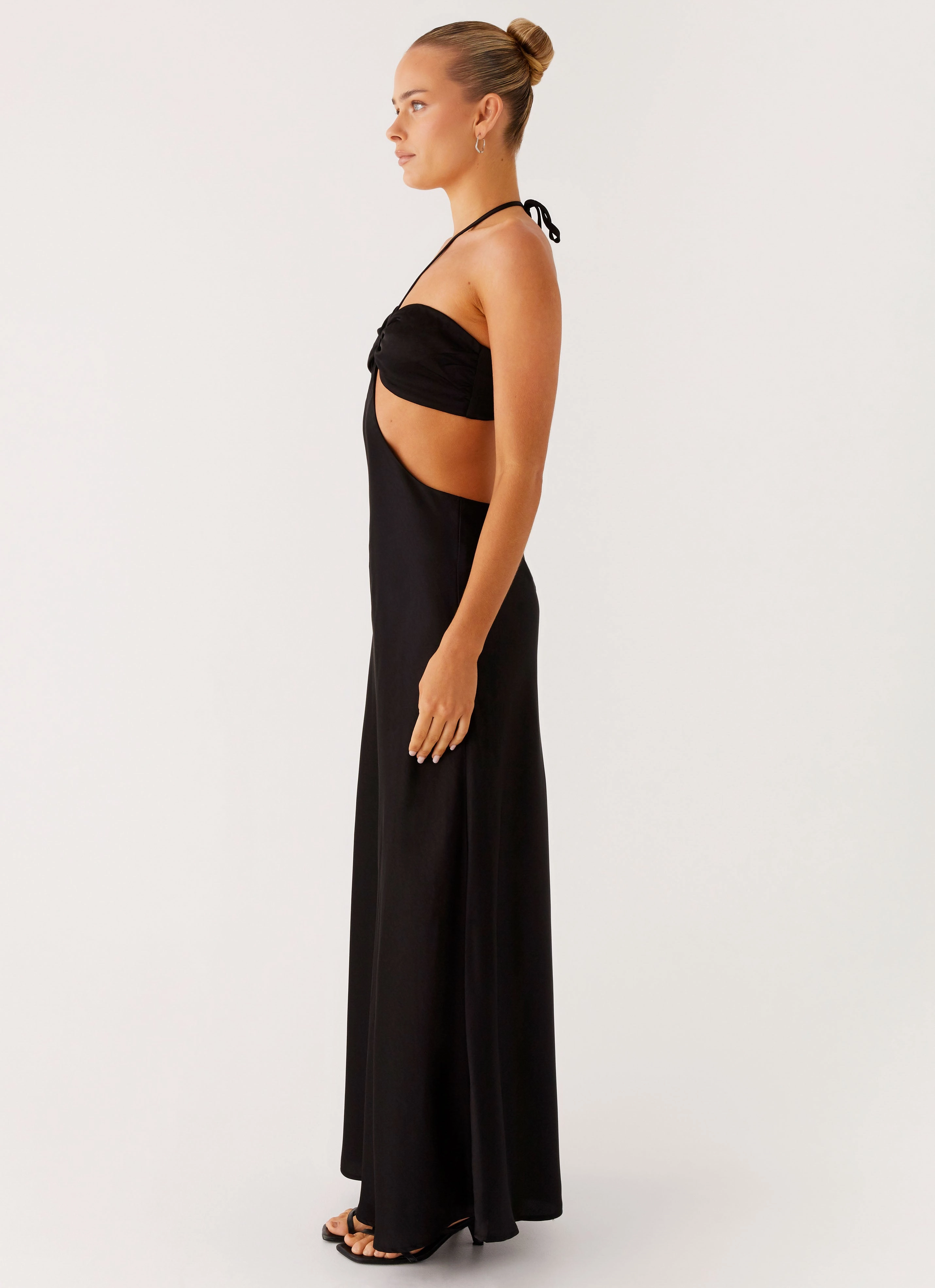 Linen Vibe Sweetheart Cut Out Maxi Dress - Black