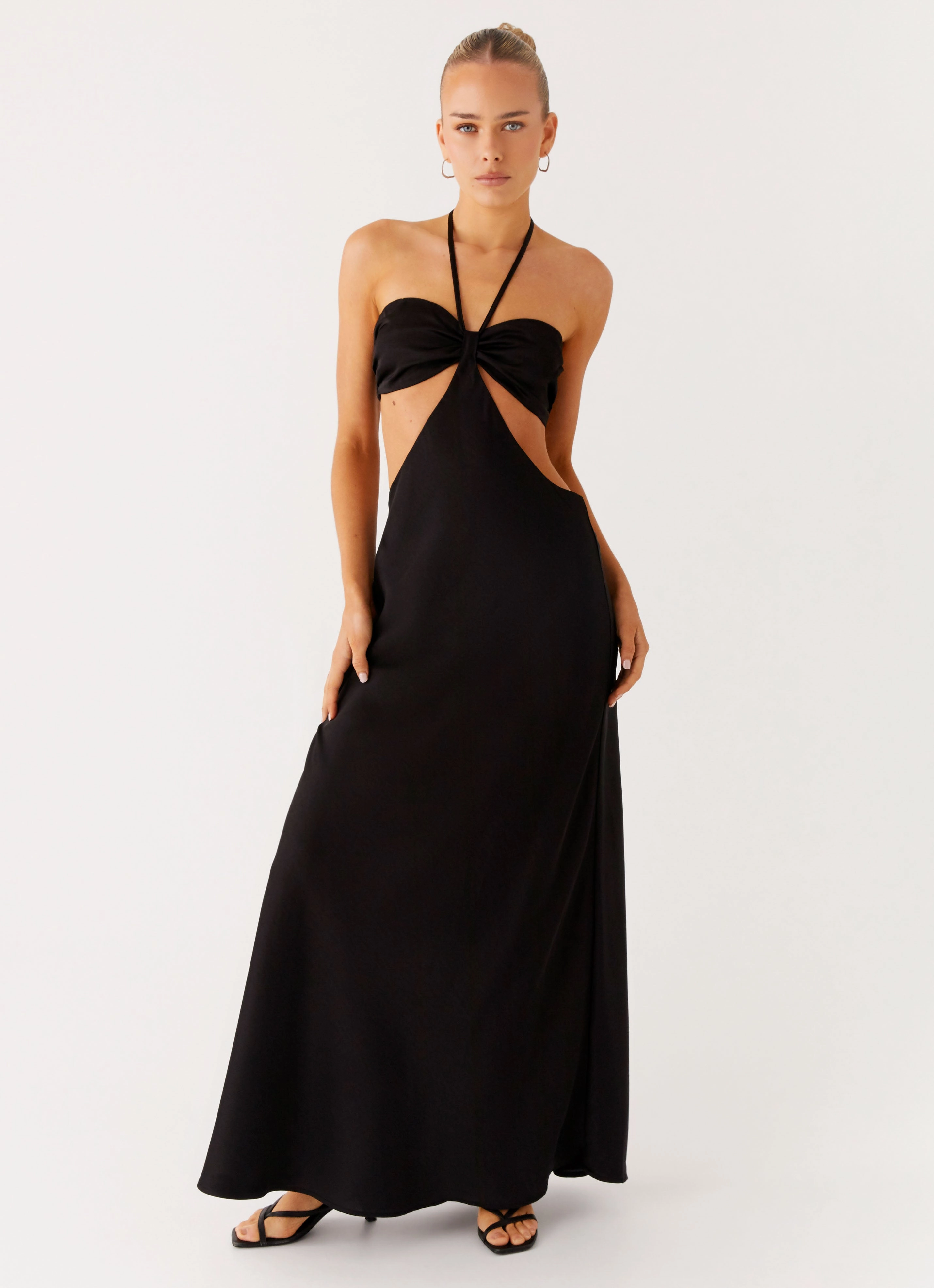 Sweetheart Cut Out Maxi Dress - Black Fashion Option