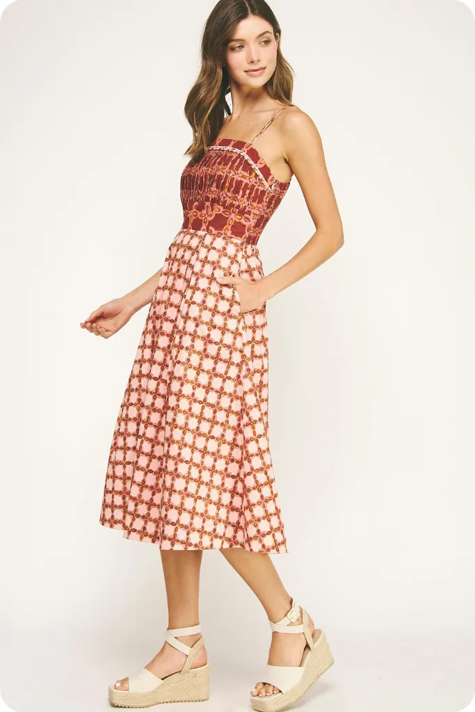 Printed-Fabric Sydney Smocked Chain Print Midi Dress