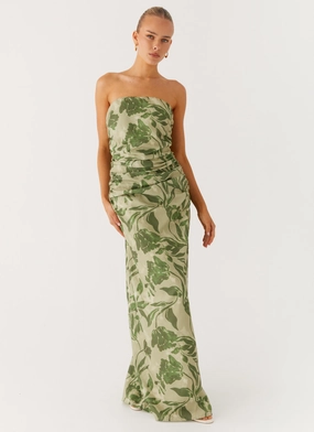 Tailored Fit Sirrah Maxi Dress - Jade Fern Sirrah Maxi Dress - Jade Fern Casual day-to-night piece Luxury Feel