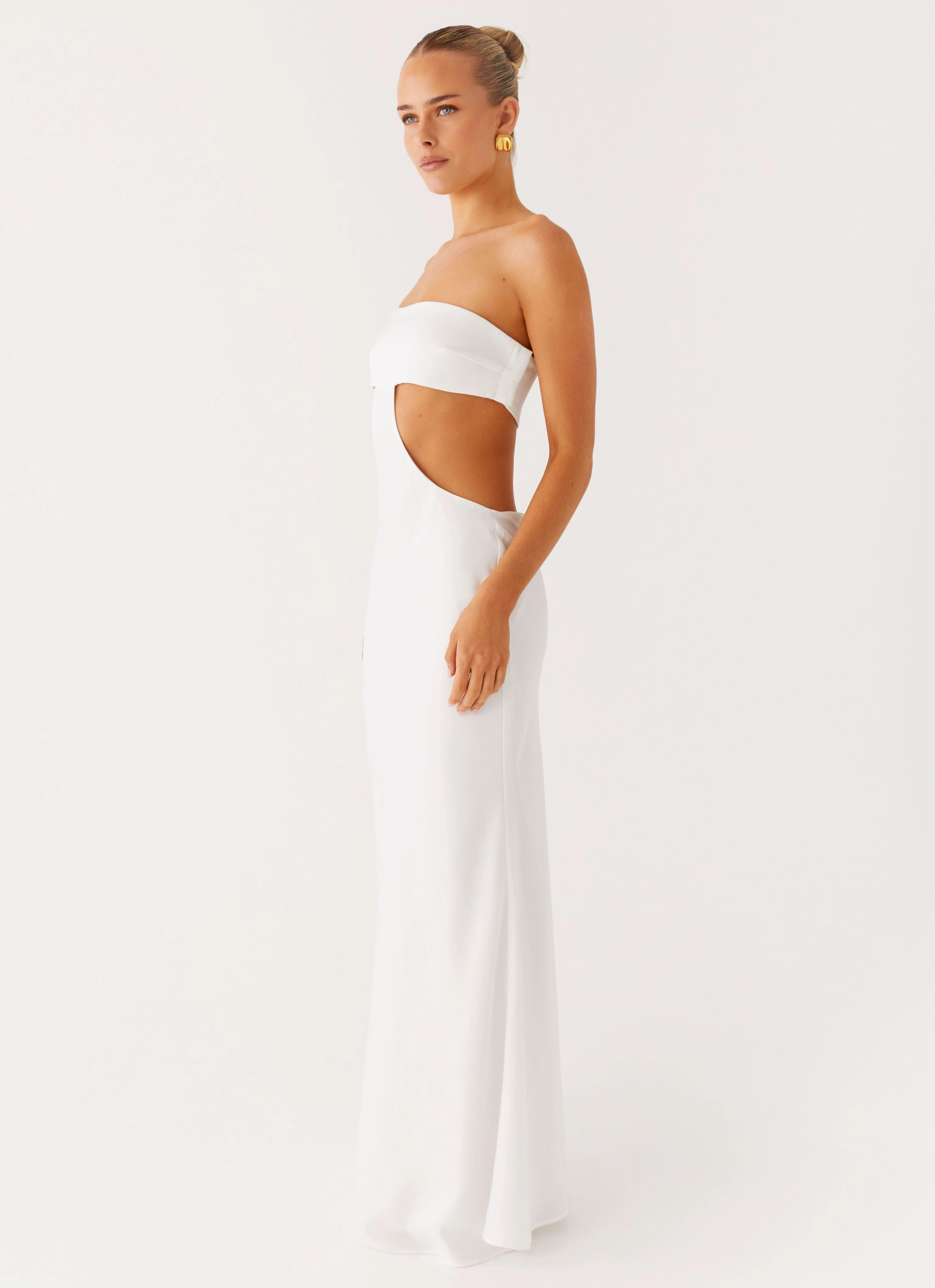 Light Cloud Kiss Me Cut Out Maxi - Ivory