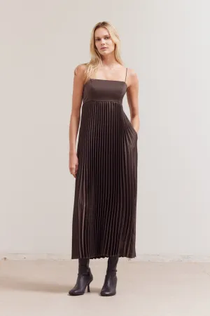 Timeless Fashion FRIDA PLEATED MIDI DRESS FRIDA PLEATED MIDI DRESS Stylish Waist Fit
