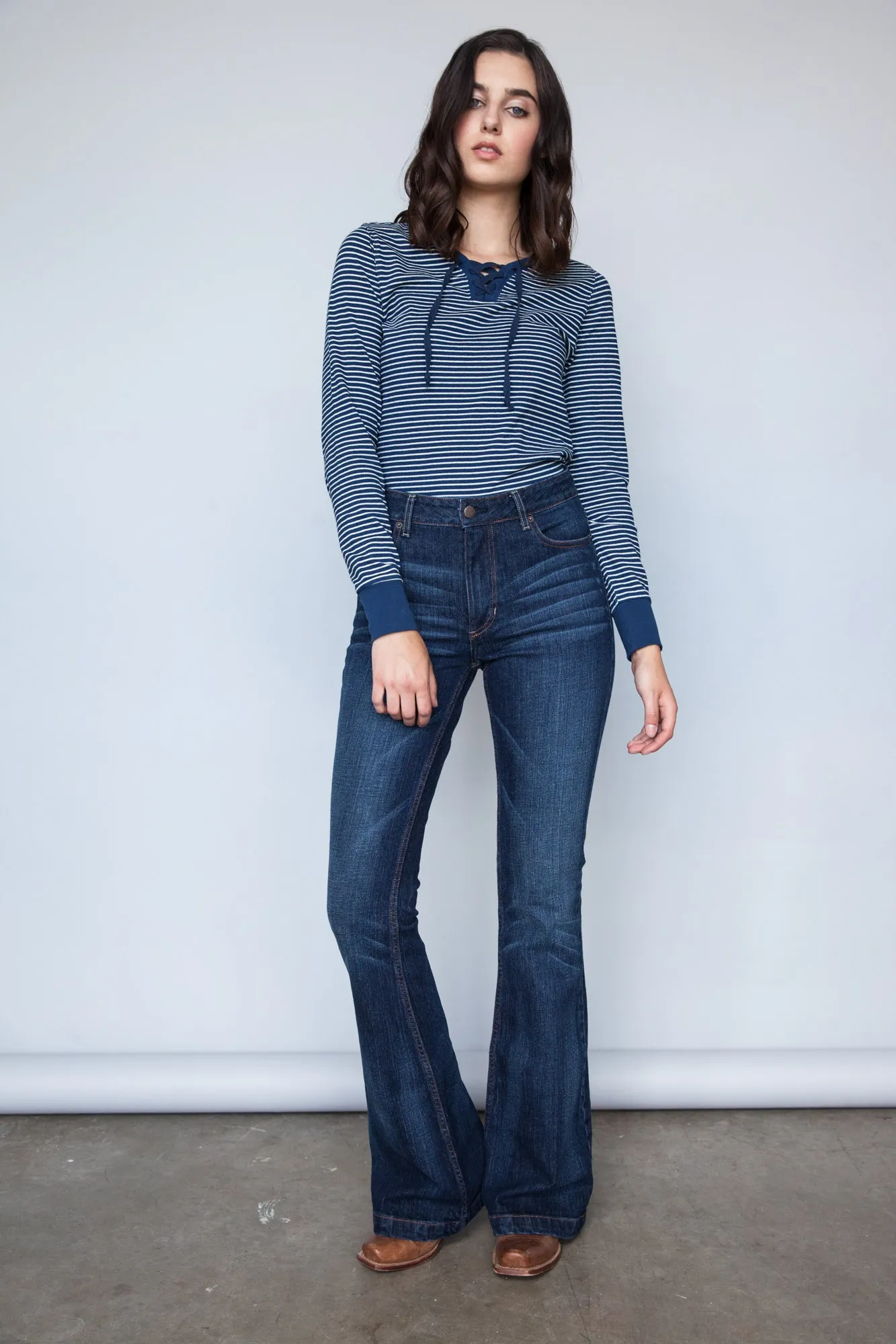 Pre Shrunk Fabric Daily Wear Breathable Classic Kimes Ranch Womens Jennifer Jeans Blue Cotton Blend Flare Leg