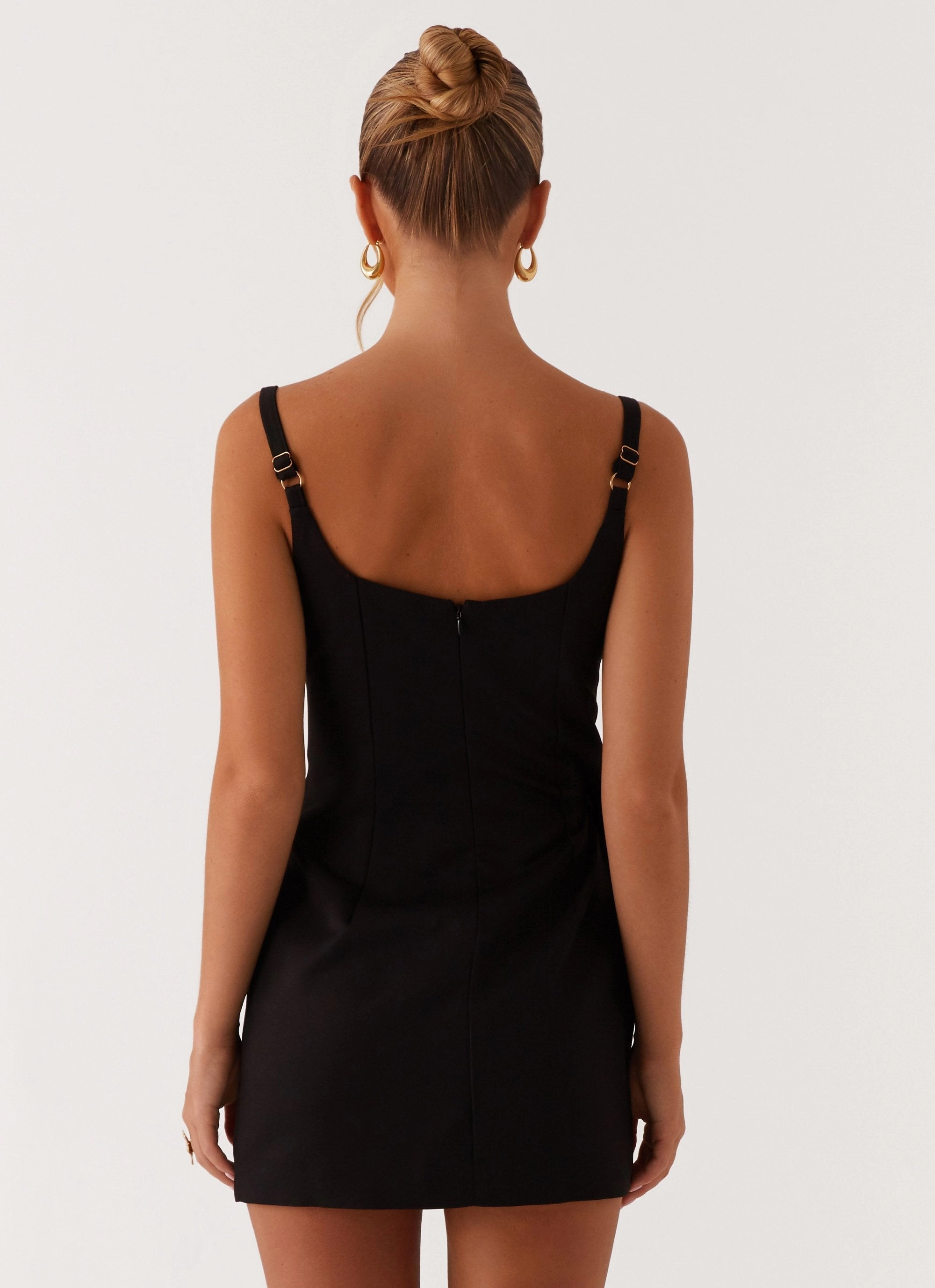 Fresh Stitch Smart Waistband Fit Aretha Mini Dress - Black