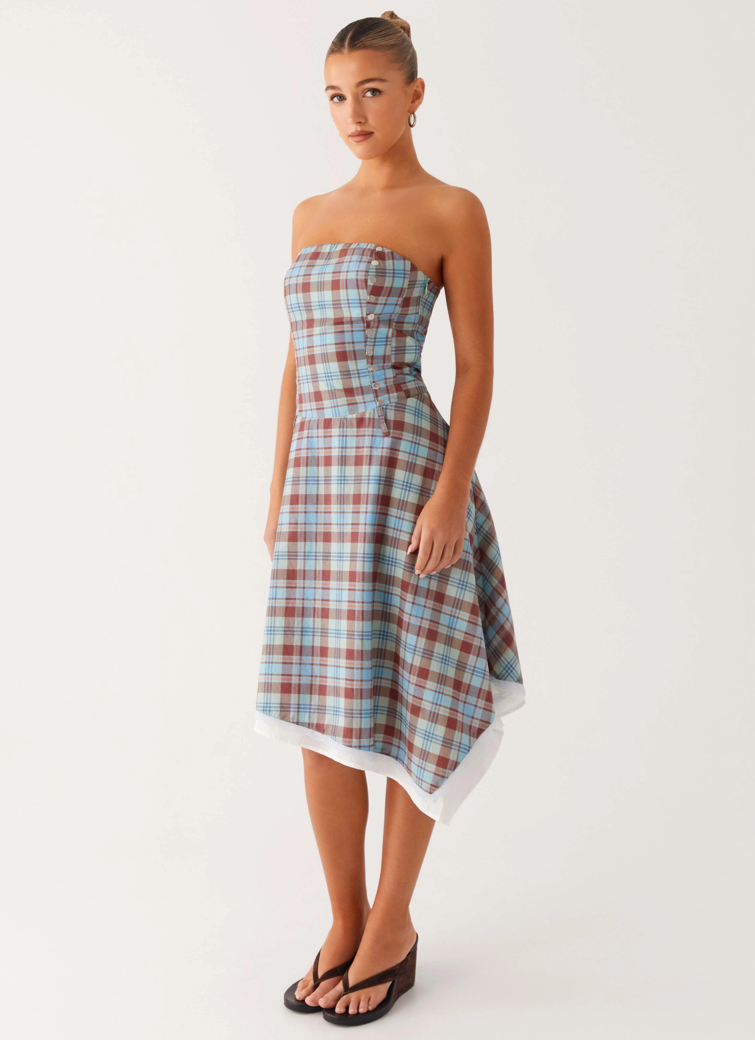 Summer Wardrobe Night Style Tonie Strapless Midi Dress - Shoreline Check