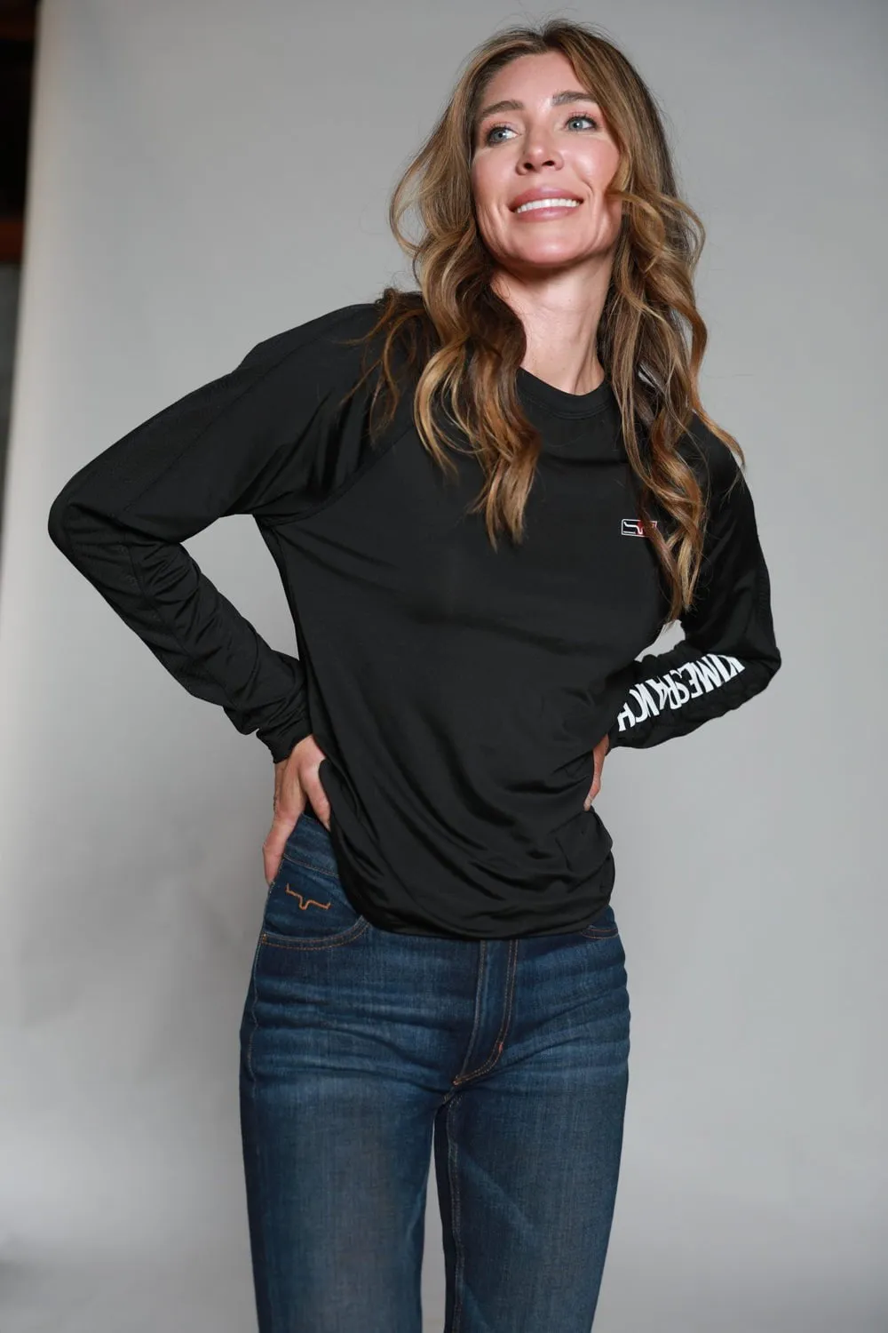 Non Chafe Seams Multi Pocket Utility Kimes Ranch Womens K1 Tech Tee Black Polyester Blend L/S T-Shirt