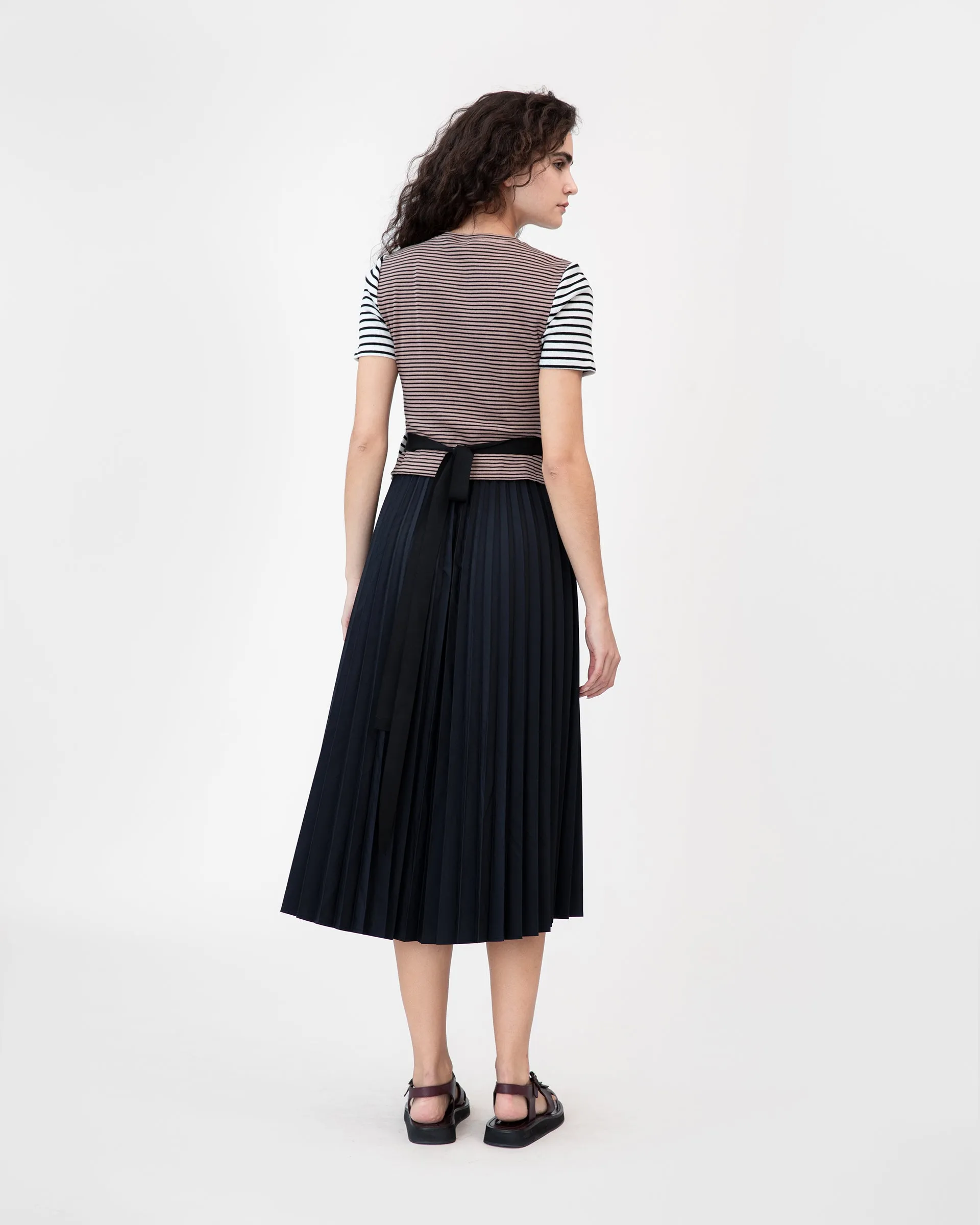 Logan Dress Perfect Fit Wear Photo Bright