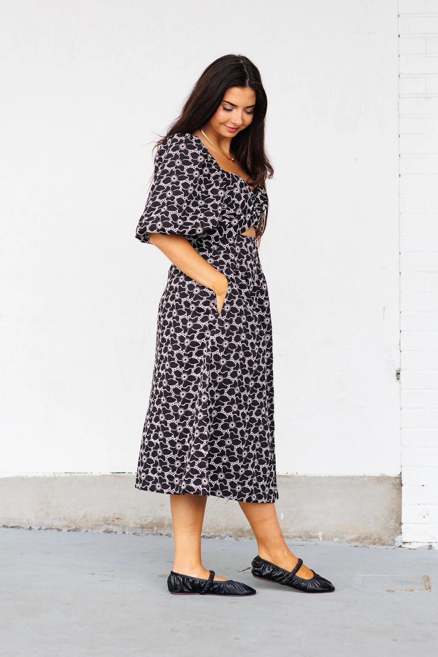 ANNA MIDI DRESS Timeless Look