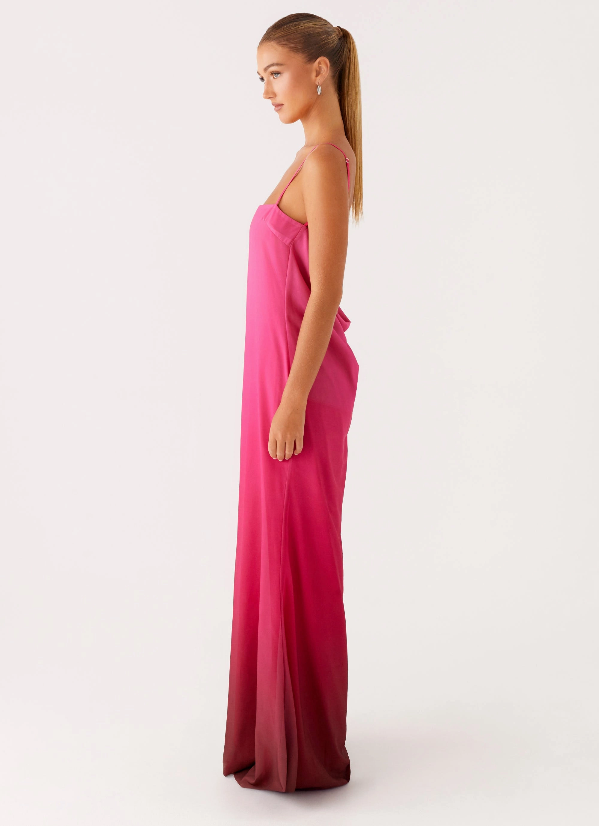 Marianne Maxi Dress - Fuchsia Gradient Cool Elegance Breathable Design