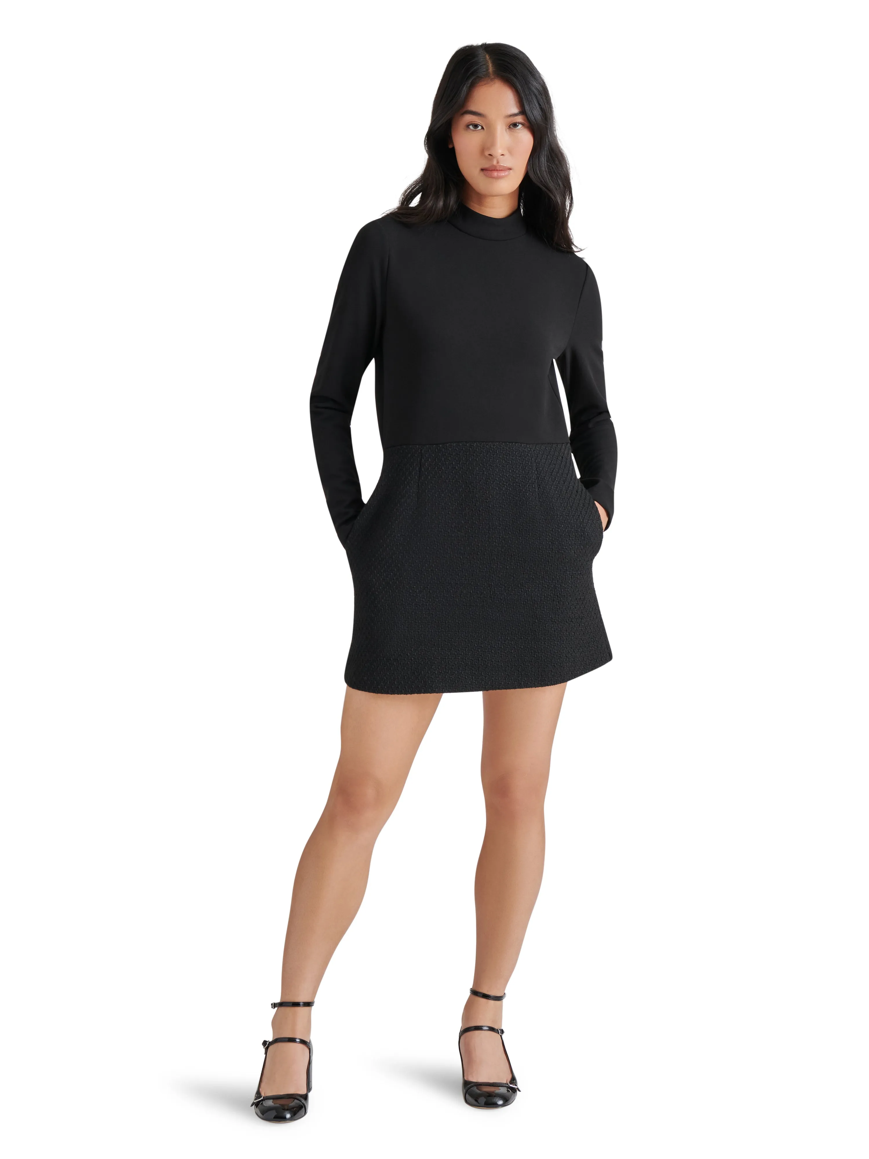Ty Dress in Black Smart And Comfortable
