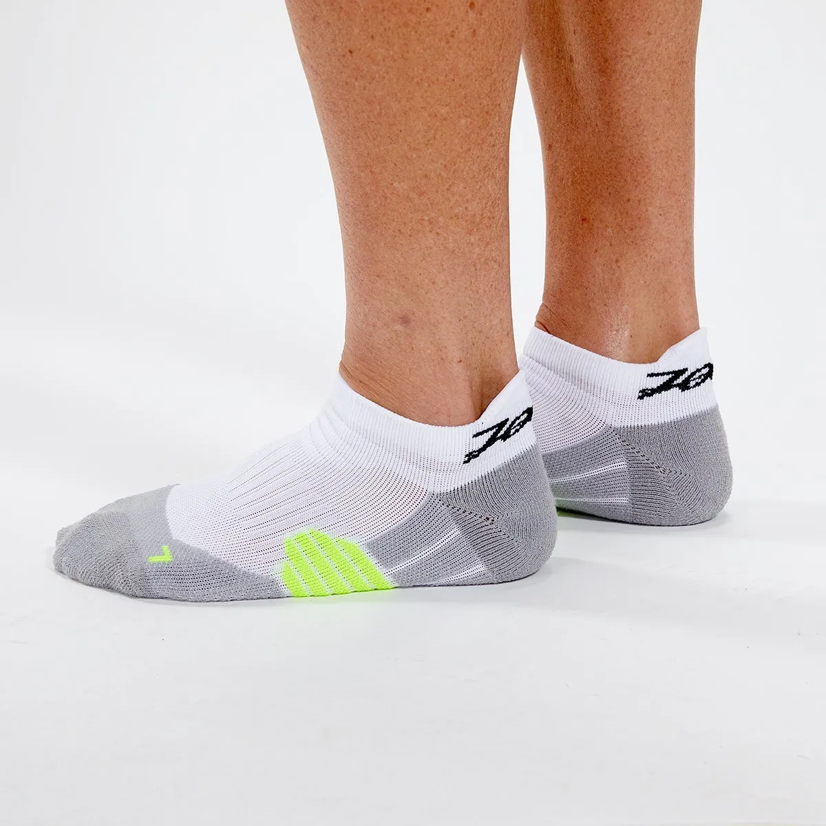 Unisex No Show Medium Cushion Sock - White