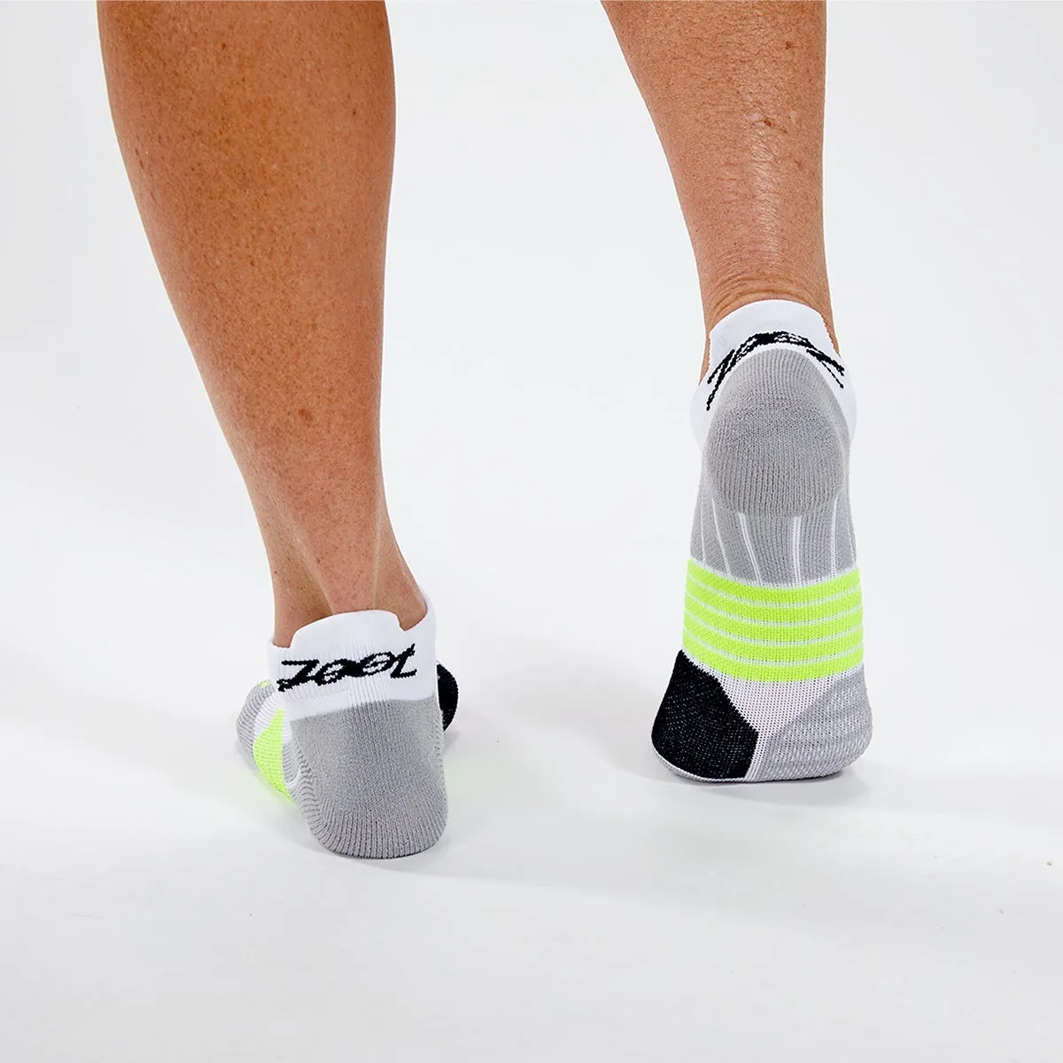 Unisex No Show Medium Cushion Sock - White