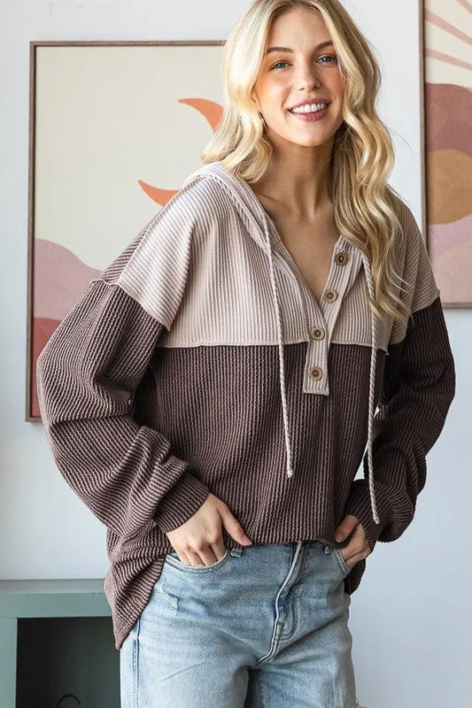 Comfortable Style Ethically Sourced Material Urban Ribbed Contrast Hoodie With Button