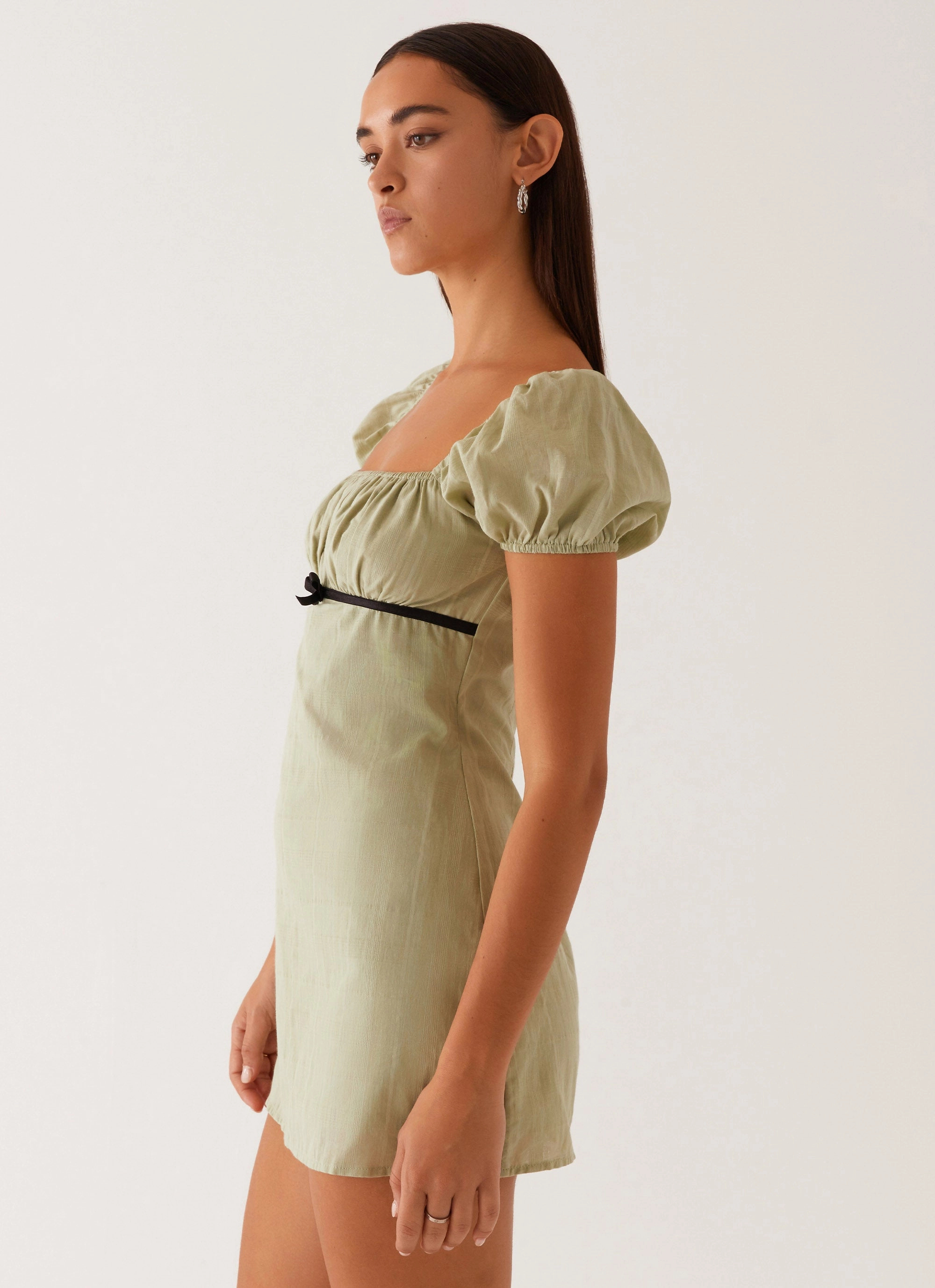 Classic Touch Easy Layering Fran Mini Dress - Pastel Green