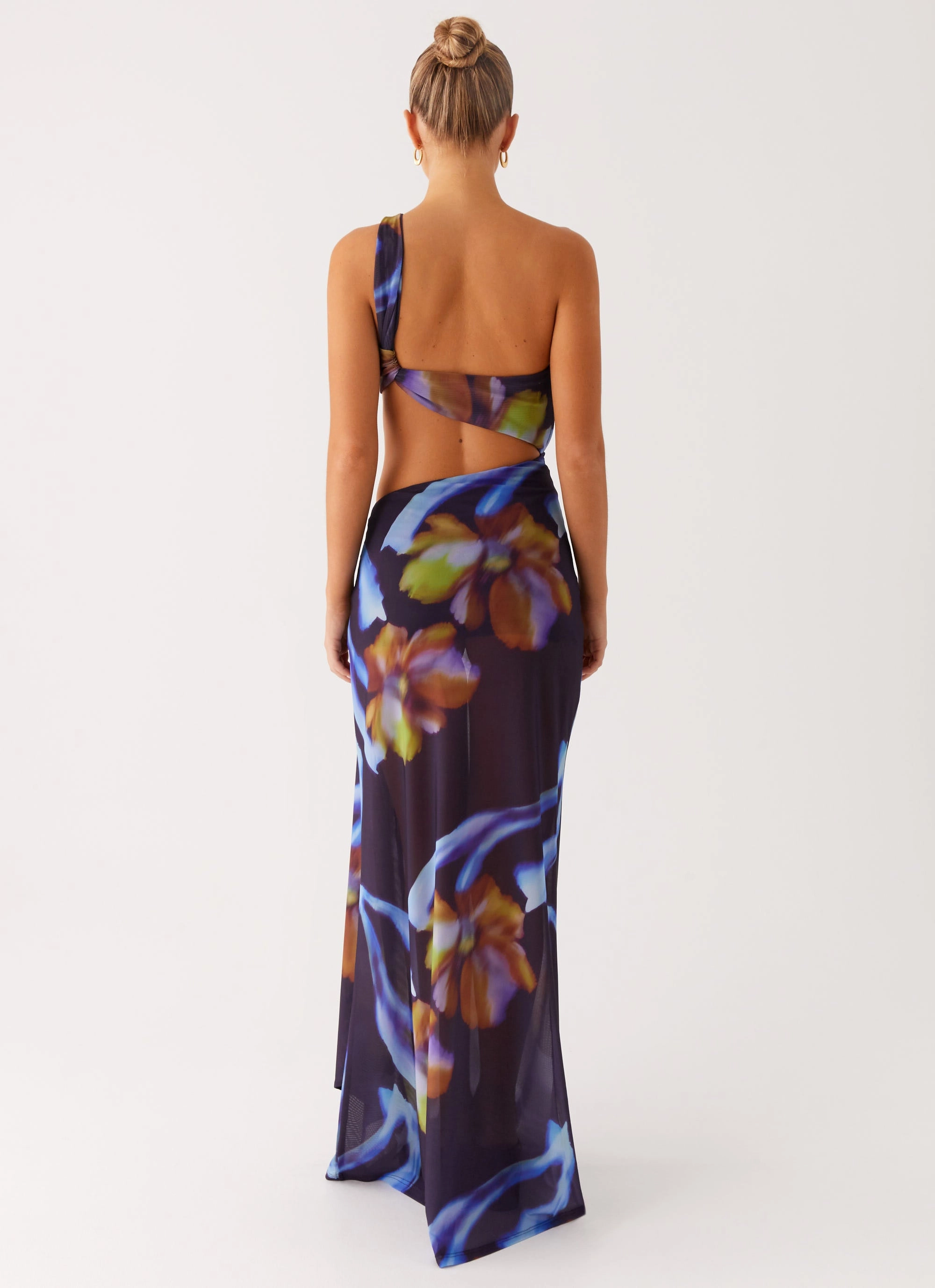 Costa Rica Maxi Dress - Dark Floral Crisp Finish Classic Layers