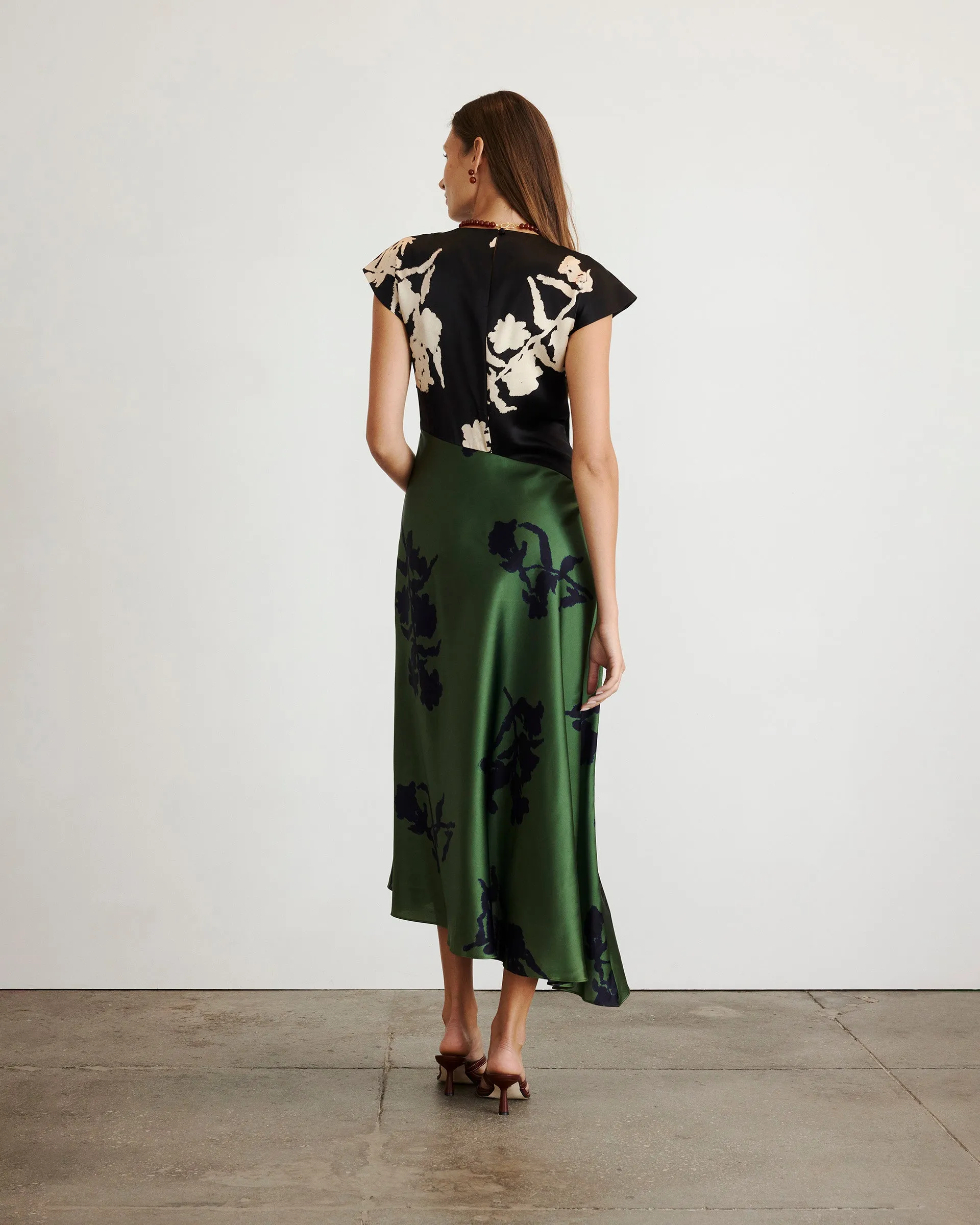 Violeta Dress Classic Mood