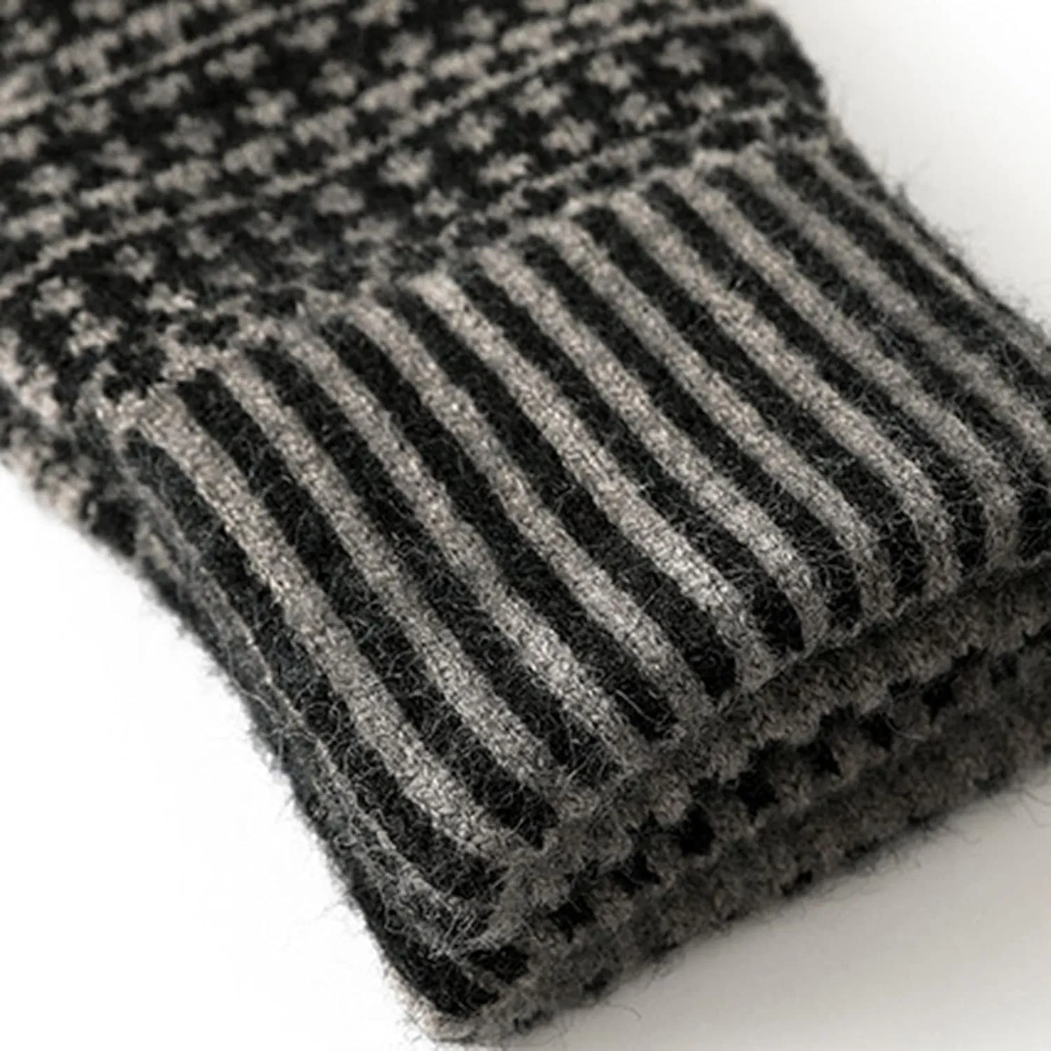Winter Gloves for Men Women Touchscreen Cold Weather Thermal Thicken Warm Knit Glove for Running Driving Hiking