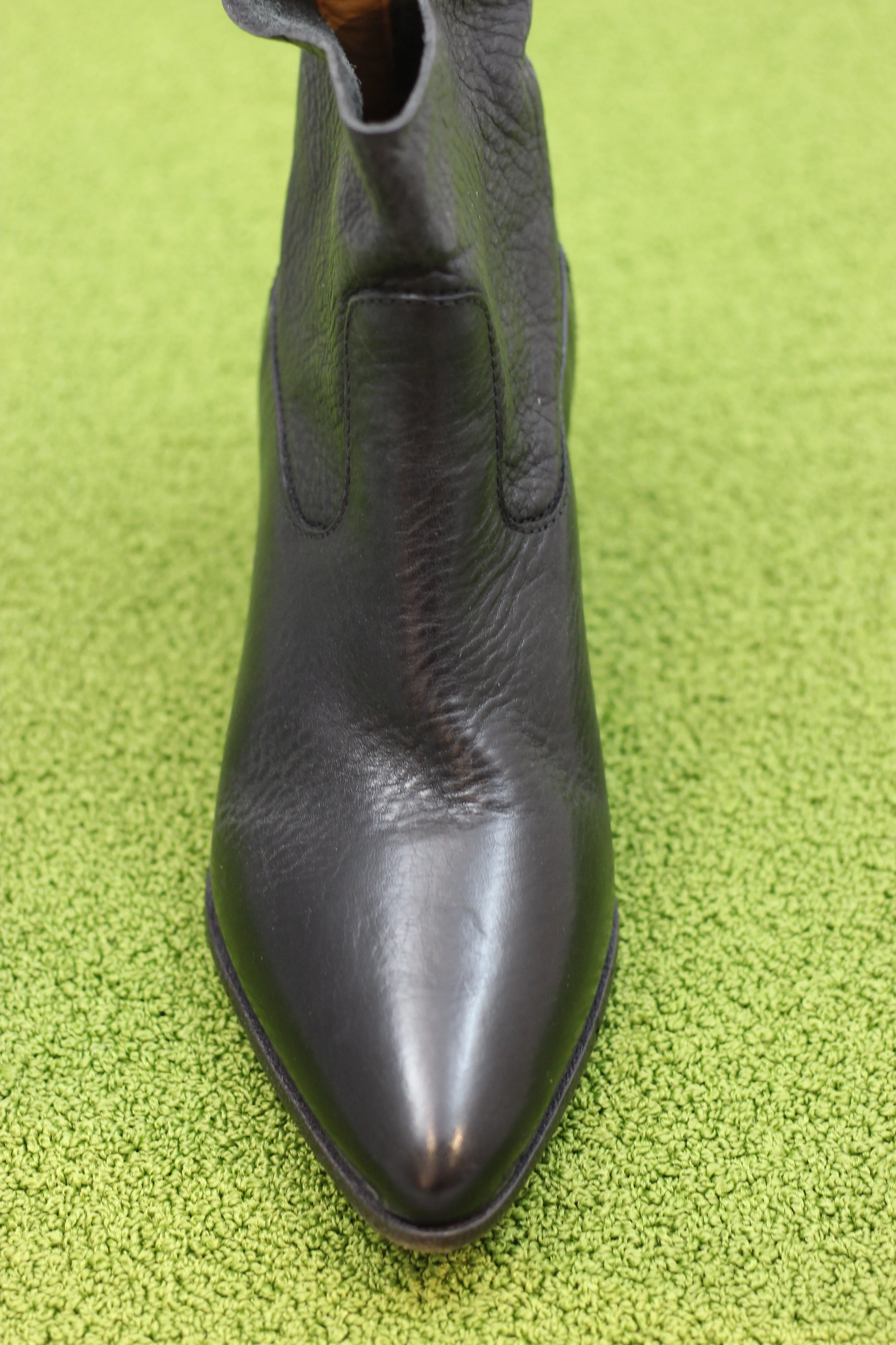 Women's 41401C Zip Boot - Black Calf