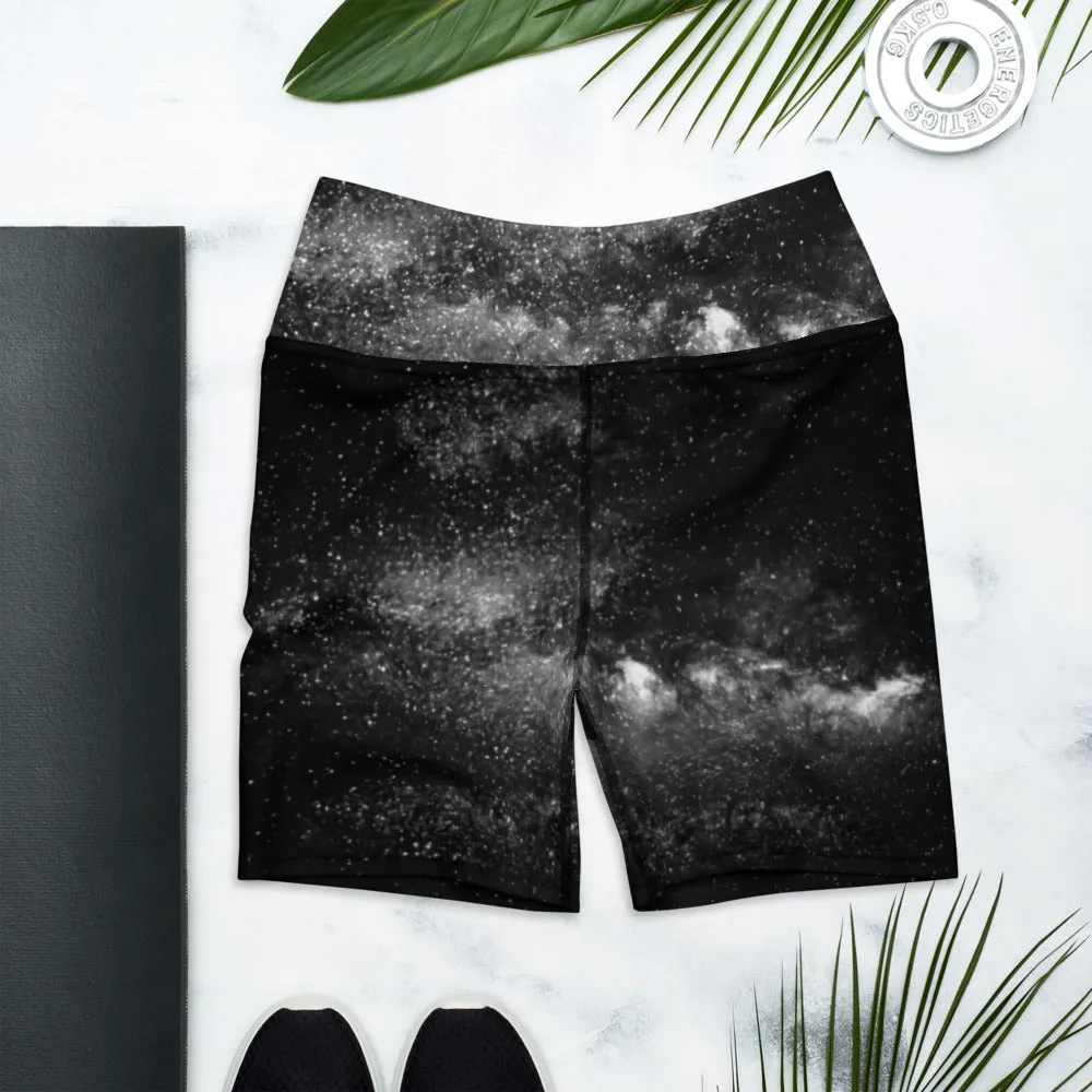 Women's Galaxy Print Yoga Shorts, Universe Cosmos Designer Women's Gym Tights-Made in USA/EU
