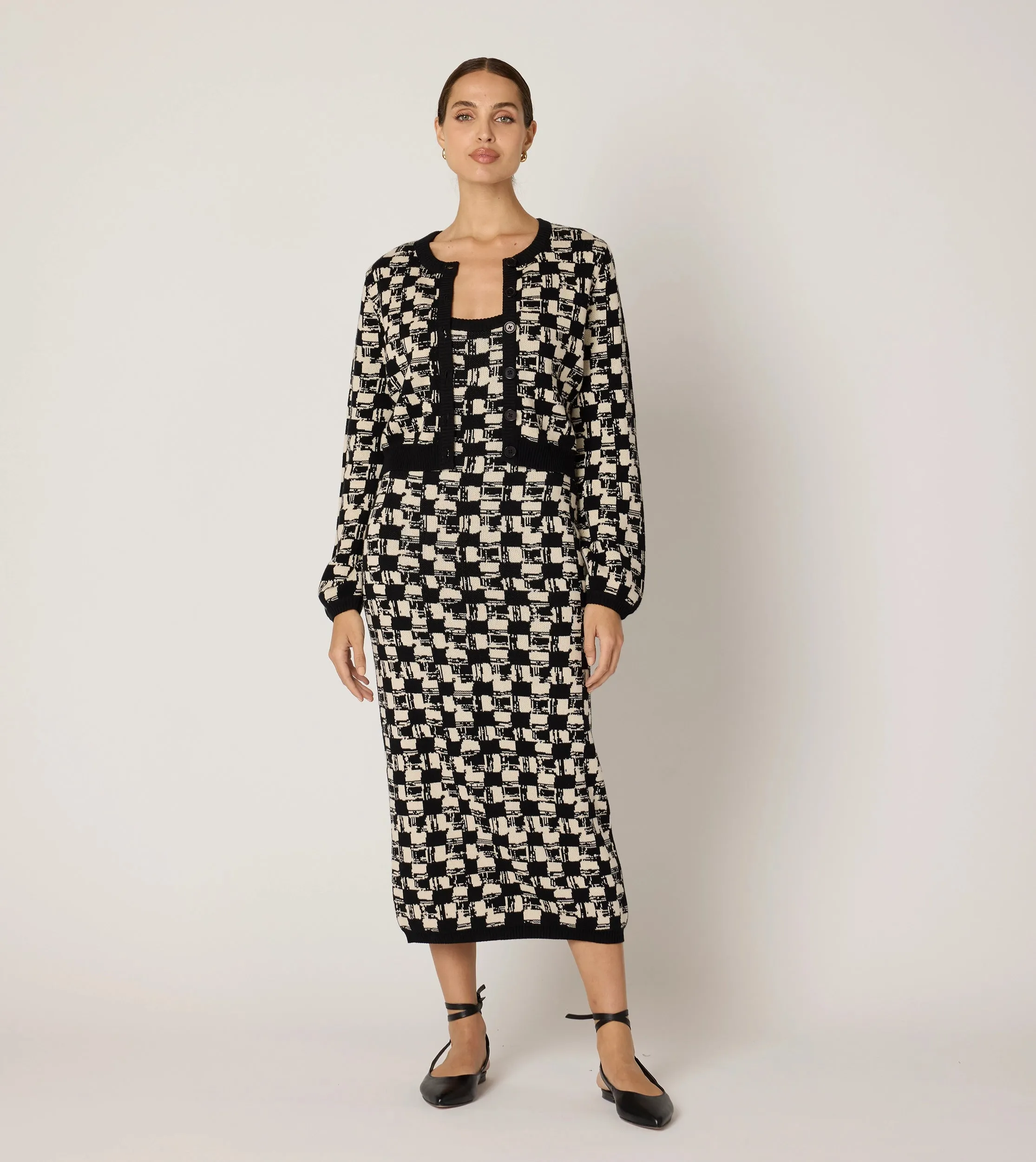 Payton Midi Dress | Biarritz Black Sharp Profile