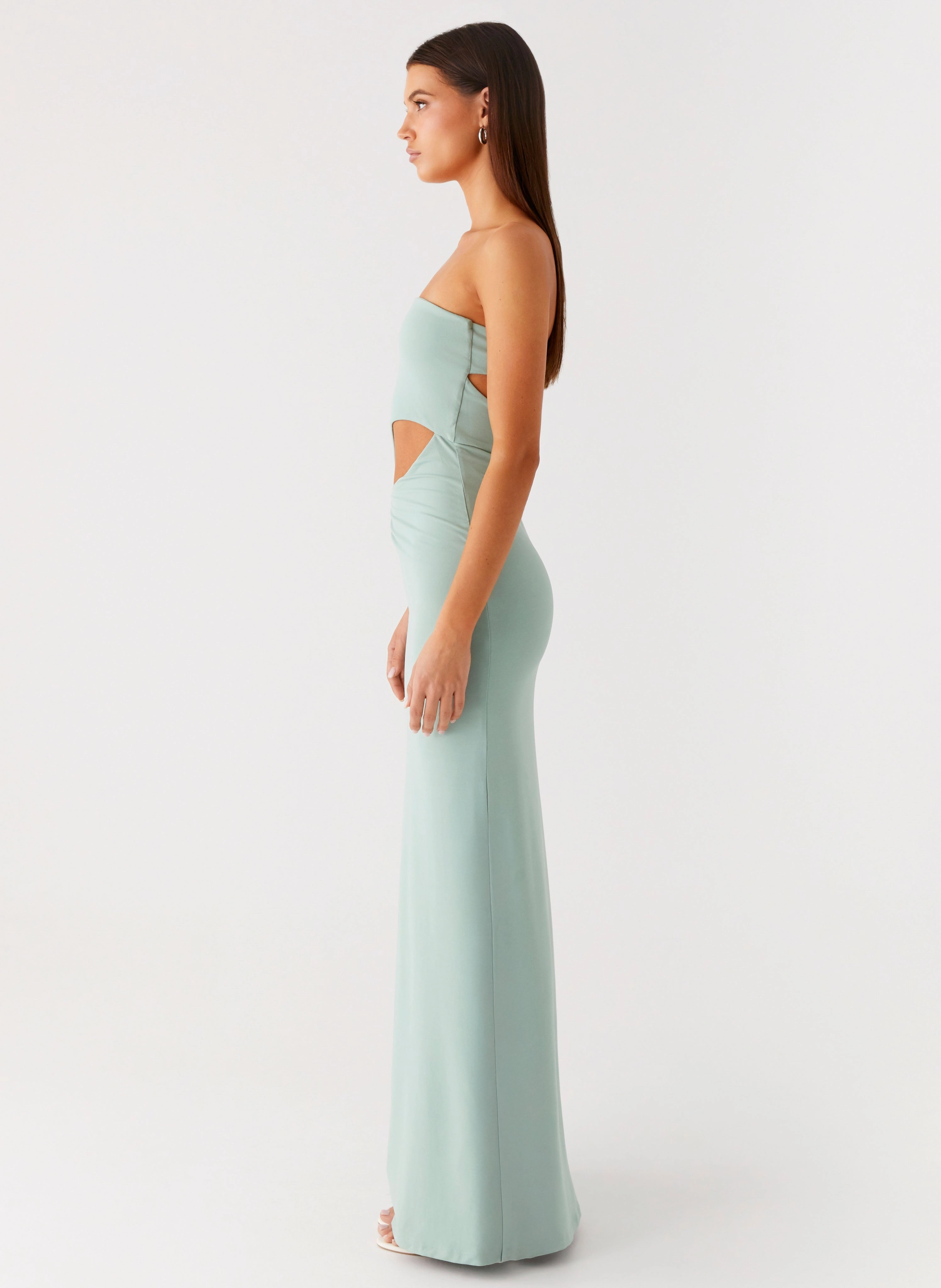 Laurella Maxi Dress - Sage Elegant Line Urban Drape