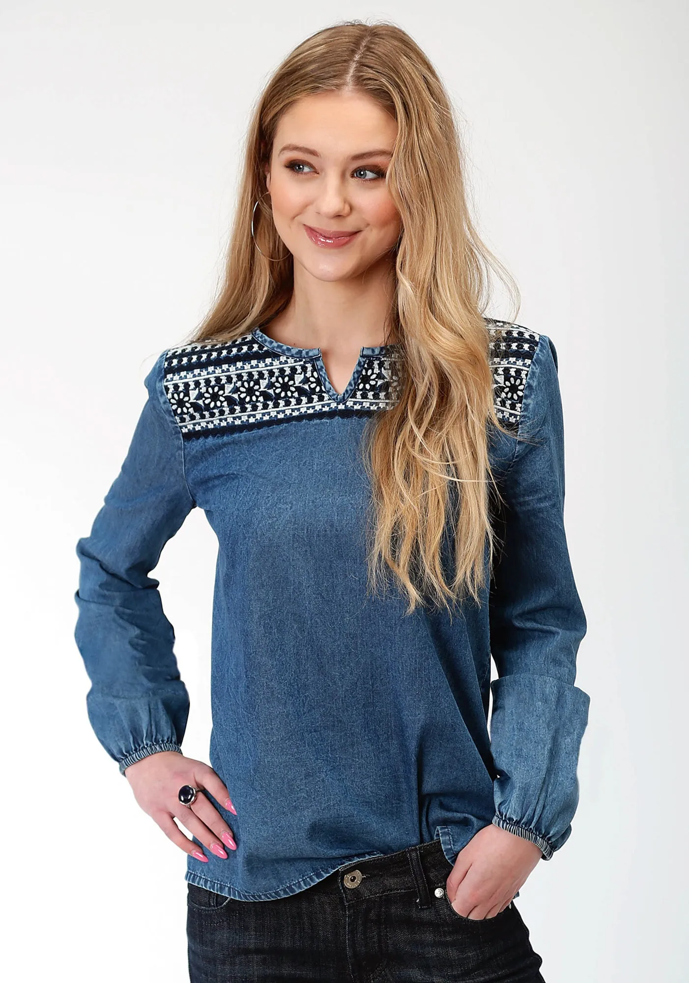 Utility Style Roper Womens Blue Denim 4.5Oz Denim L/S Shirt