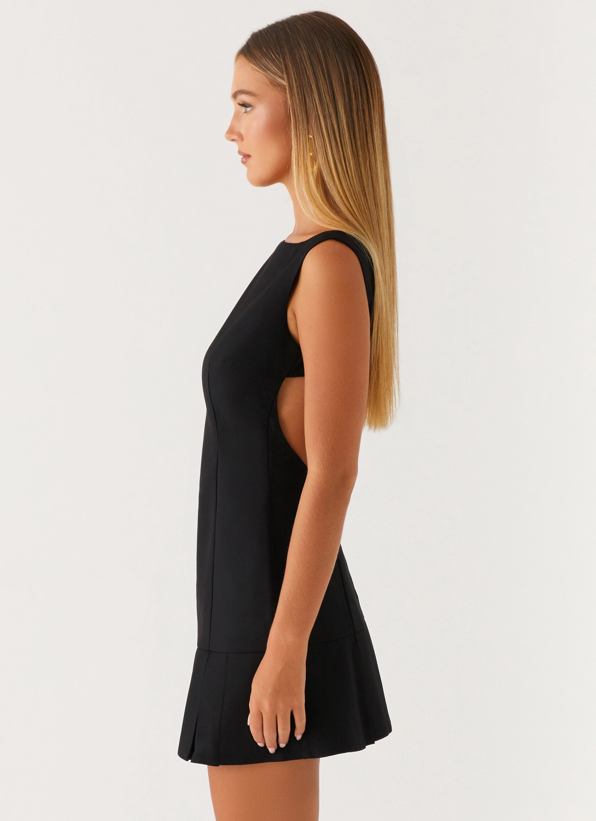 Light and breezy summer dress Spring Vibe Zavia Mini Dress - Black