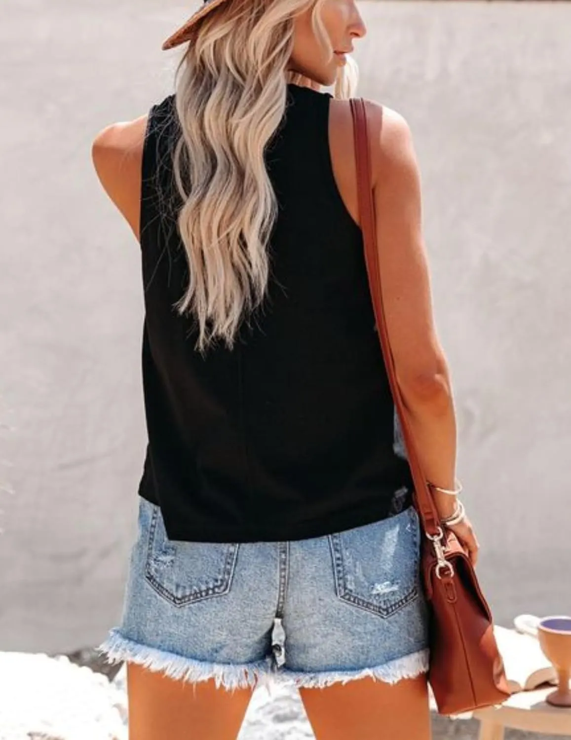 Zeagoo Floral Print Sleeveless T Shirts Loose Fit Summer Tunic Blouse